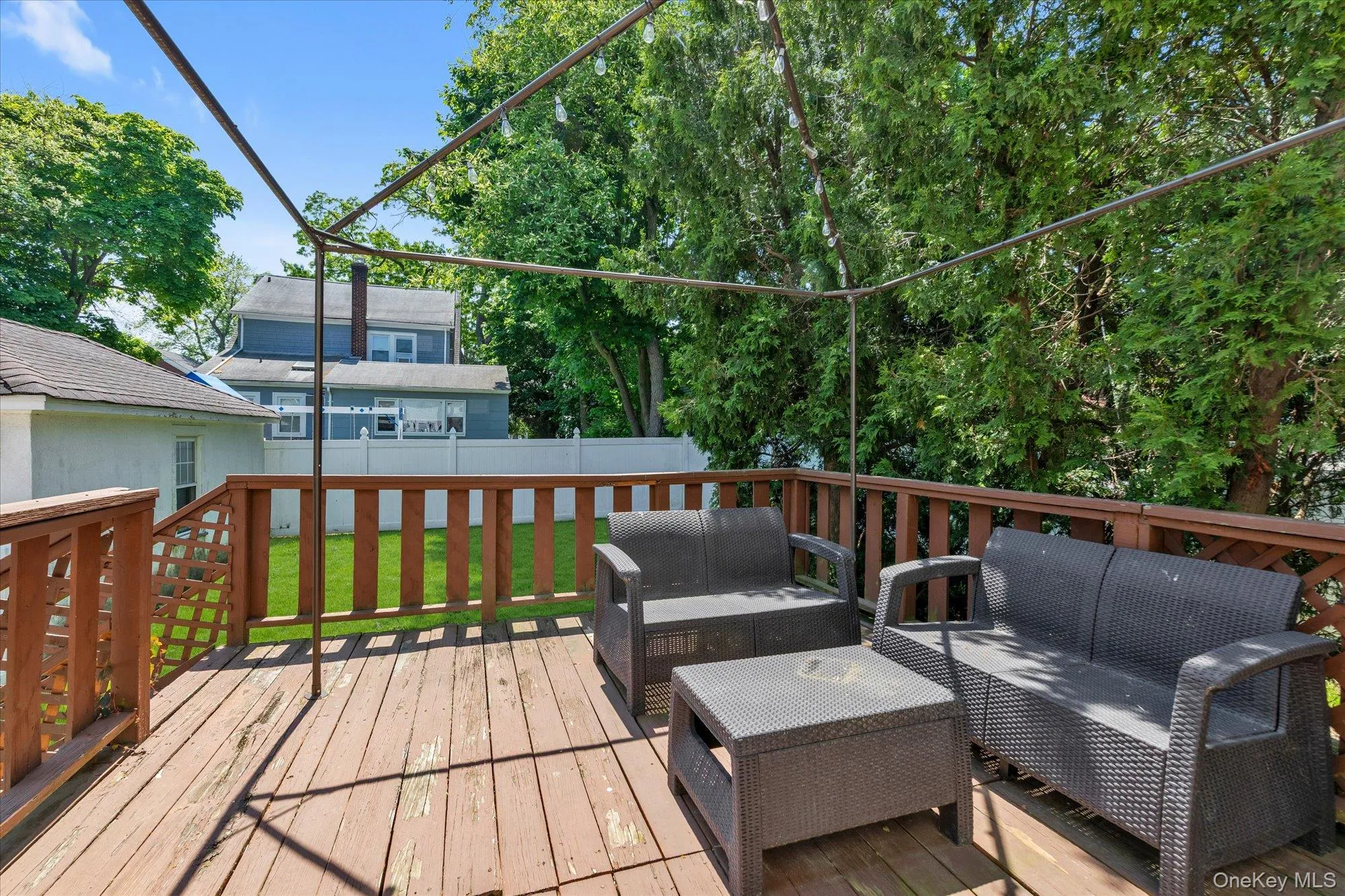 Back Deck Off Kitchen and Dining Room Back Deck Off Kitchen and Dining Room