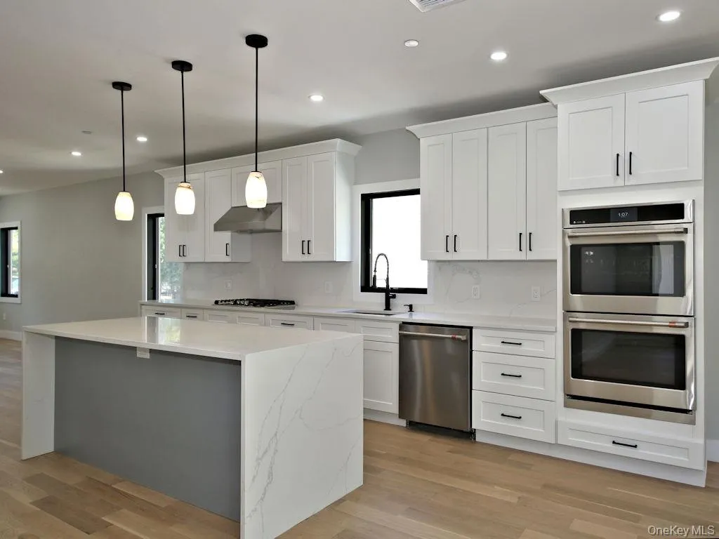 23 Hudson Avenue, Greenburgh, NY, 4 Bedrooms Bedrooms, 7 Rooms Rooms,2 BathroomsBathrooms,Residential Lease,For Rent,Hudson,0,993848 23 Hudson Avenue, Greenburgh, NY, 4 Bedrooms Bedrooms, 7 Rooms Rooms,2 BathroomsBathrooms,Residential Lease,For Rent,Hudson,0,993848