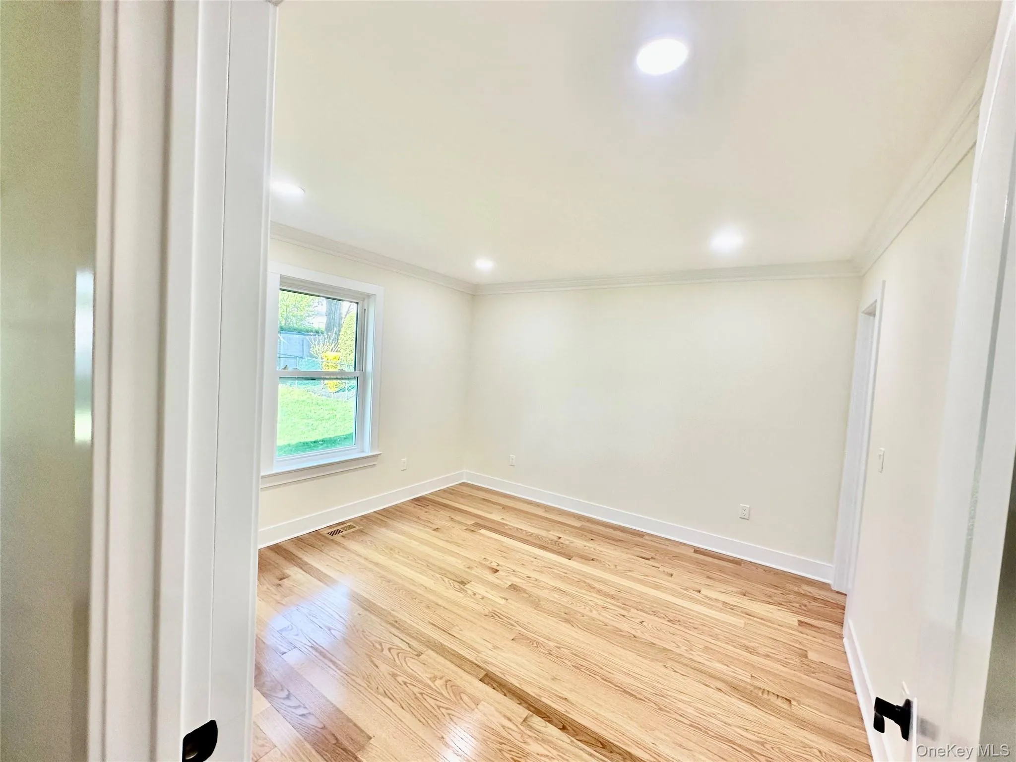 219 Second floor Mile Square Road, Yonkers, NY, 3 Bedrooms Bedrooms, 9 Rooms Rooms,2 BathroomsBathrooms,Residential Lease,For Rent,Mile Square,0,993864 219 Second floor Mile Square Road, Yonkers, NY, 3 Bedrooms Bedrooms, 9 Rooms Rooms,2 BathroomsBathrooms,Residential Lease,For Rent,Mile Square,0,993864