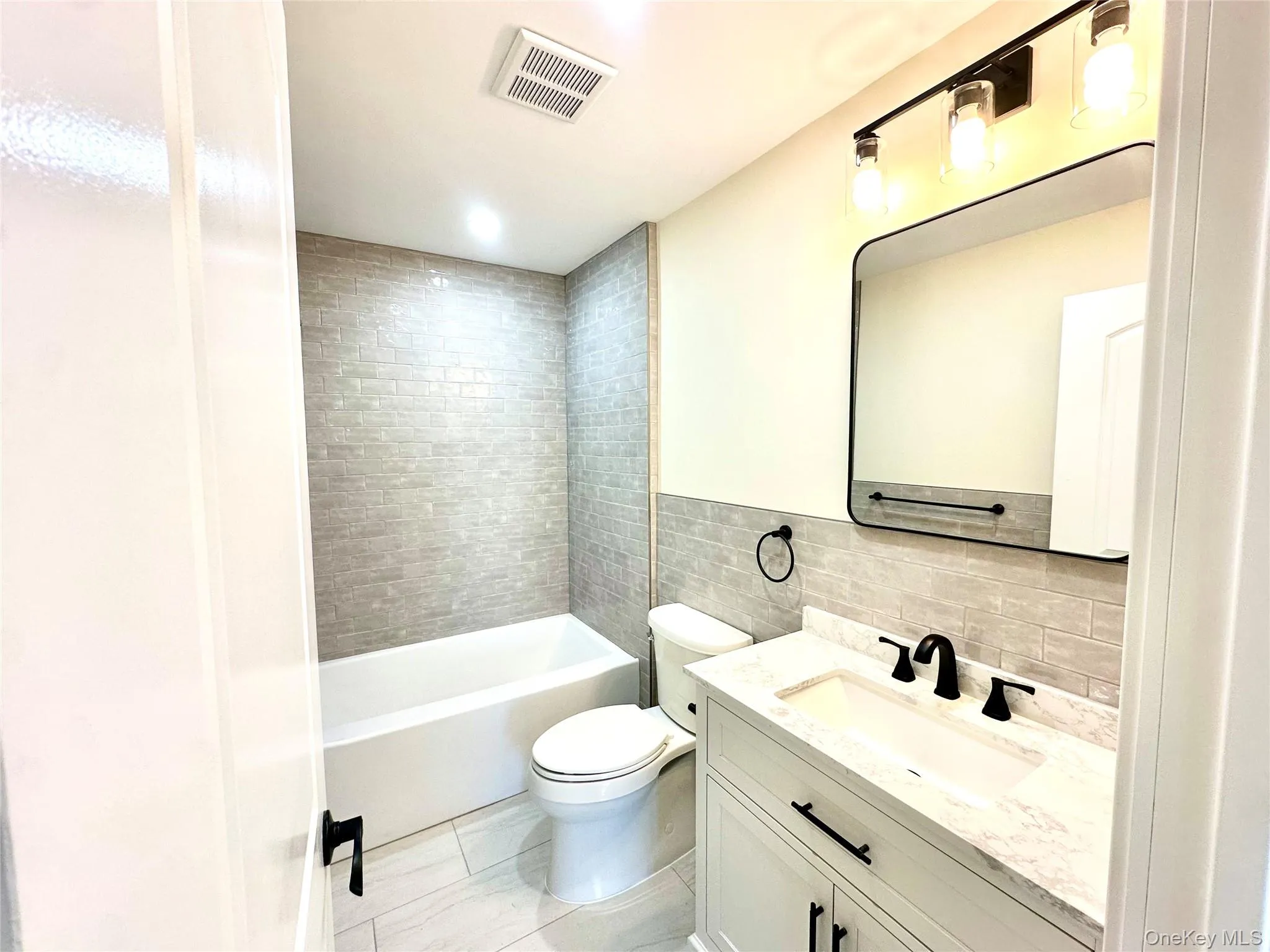 219 Second floor Mile Square Road, Yonkers, NY, 3 Bedrooms Bedrooms, 9 Rooms Rooms,2 BathroomsBathrooms,Residential Lease,For Rent,Mile Square,0,993864 219 Second floor Mile Square Road, Yonkers, NY, 3 Bedrooms Bedrooms, 9 Rooms Rooms,2 BathroomsBathrooms,Residential Lease,For Rent,Mile Square,0,993864