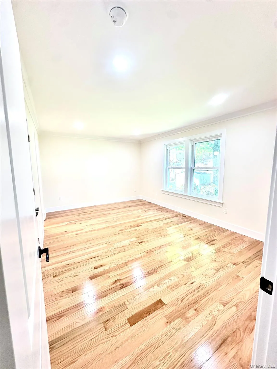 219 Second floor Mile Square Road, Yonkers, NY, 3 Bedrooms Bedrooms, 9 Rooms Rooms,2 BathroomsBathrooms,Residential Lease,For Rent,Mile Square,0,993864 219 Second floor Mile Square Road, Yonkers, NY, 3 Bedrooms Bedrooms, 9 Rooms Rooms,2 BathroomsBathrooms,Residential Lease,For Rent,Mile Square,0,993864