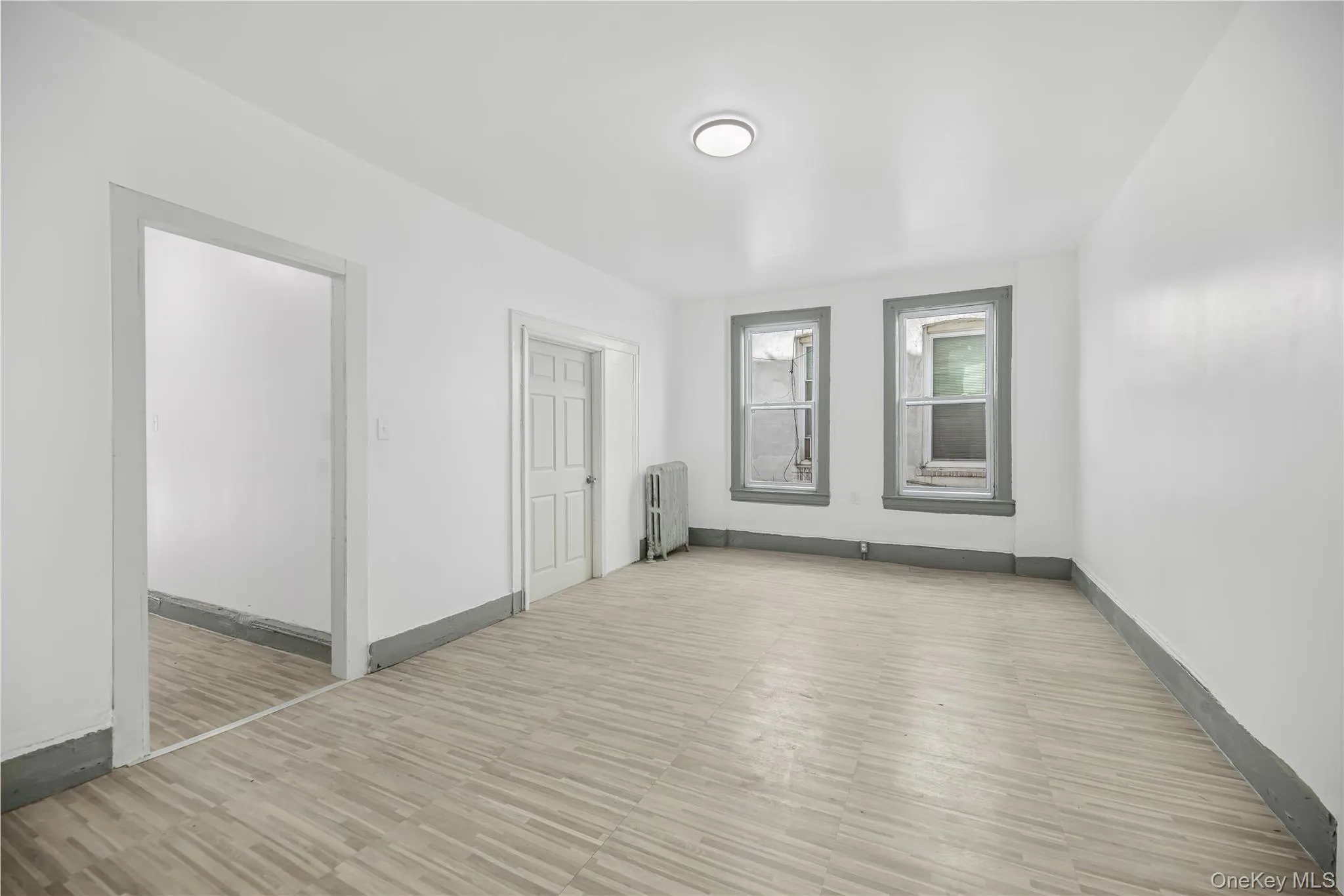 1260 Evergreen Avenue, New York, NY, 3 Bedrooms Bedrooms, 7 Rooms Rooms,1 BathroomBathrooms,Residential Lease,For Rent,Evergreen,0,993875 1260 Evergreen Avenue, New York, NY, 3 Bedrooms Bedrooms, 7 Rooms Rooms,1 BathroomBathrooms,Residential Lease,For Rent,Evergreen,0,993875