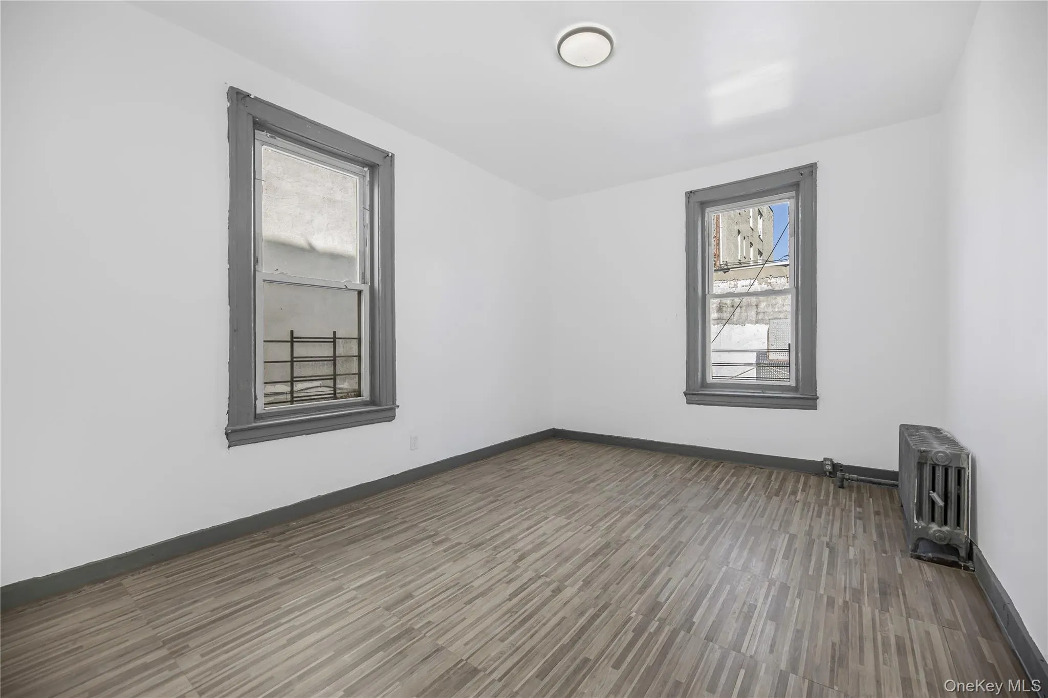 1260 Evergreen Avenue, New York, NY, 3 Bedrooms Bedrooms, 7 Rooms Rooms,1 BathroomBathrooms,Residential Lease,For Rent,Evergreen,0,993875 1260 Evergreen Avenue, New York, NY, 3 Bedrooms Bedrooms, 7 Rooms Rooms,1 BathroomBathrooms,Residential Lease,For Rent,Evergreen,0,993875