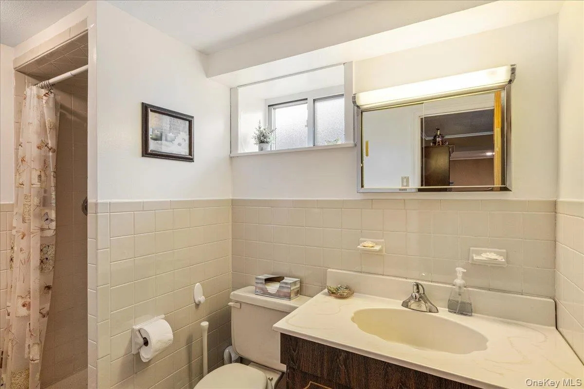 1485 166th Street, New York, NY, 3 Bedrooms Bedrooms, 7 Rooms Rooms,3 BathroomsBathrooms,Residential,For Rent,166th,0,993877 1485 166th Street, New York, NY, 3 Bedrooms Bedrooms, 7 Rooms Rooms,3 BathroomsBathrooms,Residential,For Rent,166th,0,993877