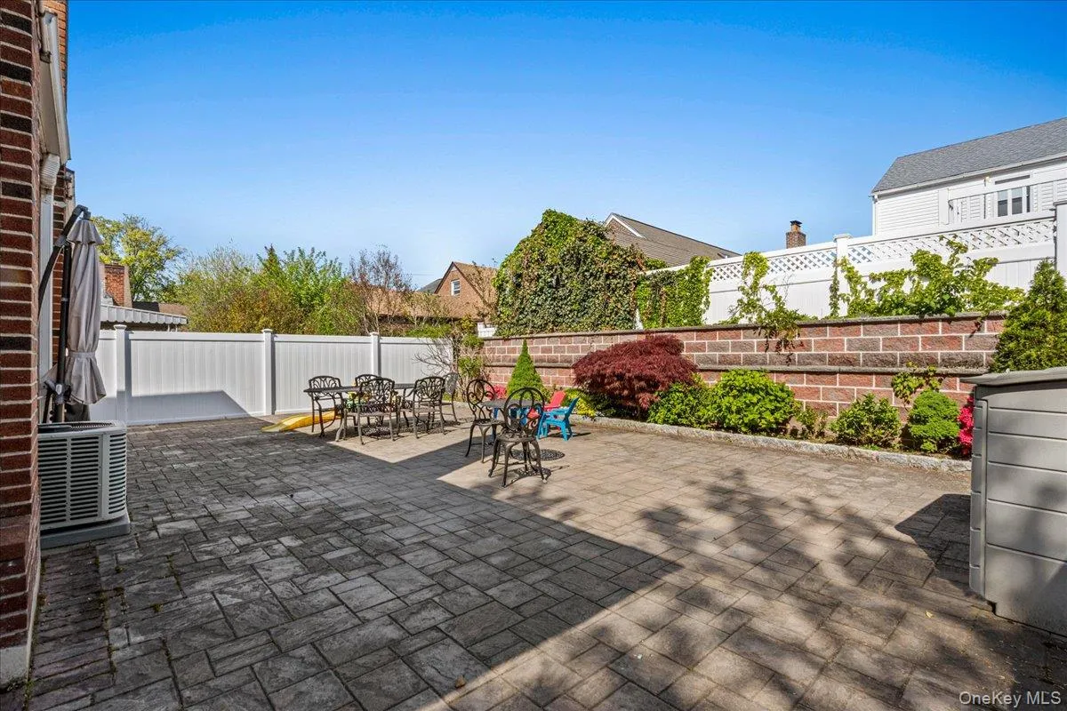 1485 166th Street, New York, NY, 3 Bedrooms Bedrooms, 7 Rooms Rooms,3 BathroomsBathrooms,Residential,For Rent,166th,0,993877 1485 166th Street, New York, NY, 3 Bedrooms Bedrooms, 7 Rooms Rooms,3 BathroomsBathrooms,Residential,For Rent,166th,0,993877
