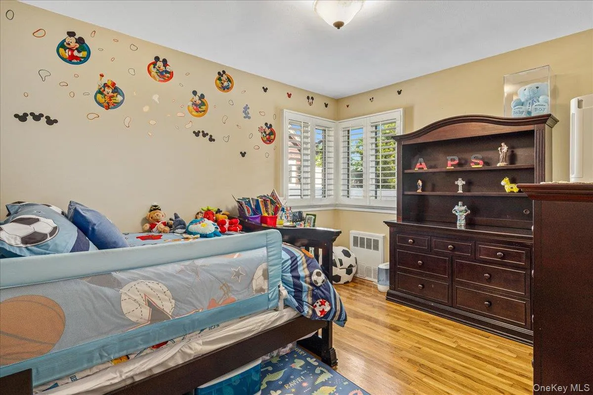1485 166th Street, New York, NY, 3 Bedrooms Bedrooms, 7 Rooms Rooms,3 BathroomsBathrooms,Residential,For Rent,166th,0,993877 1485 166th Street, New York, NY, 3 Bedrooms Bedrooms, 7 Rooms Rooms,3 BathroomsBathrooms,Residential,For Rent,166th,0,993877