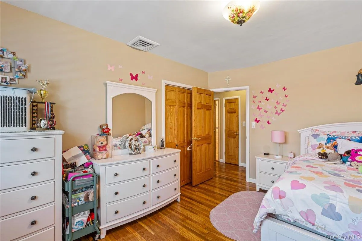 1485 166th Street, New York, NY, 3 Bedrooms Bedrooms, 7 Rooms Rooms,3 BathroomsBathrooms,Residential,For Rent,166th,0,993877 1485 166th Street, New York, NY, 3 Bedrooms Bedrooms, 7 Rooms Rooms,3 BathroomsBathrooms,Residential,For Rent,166th,0,993877