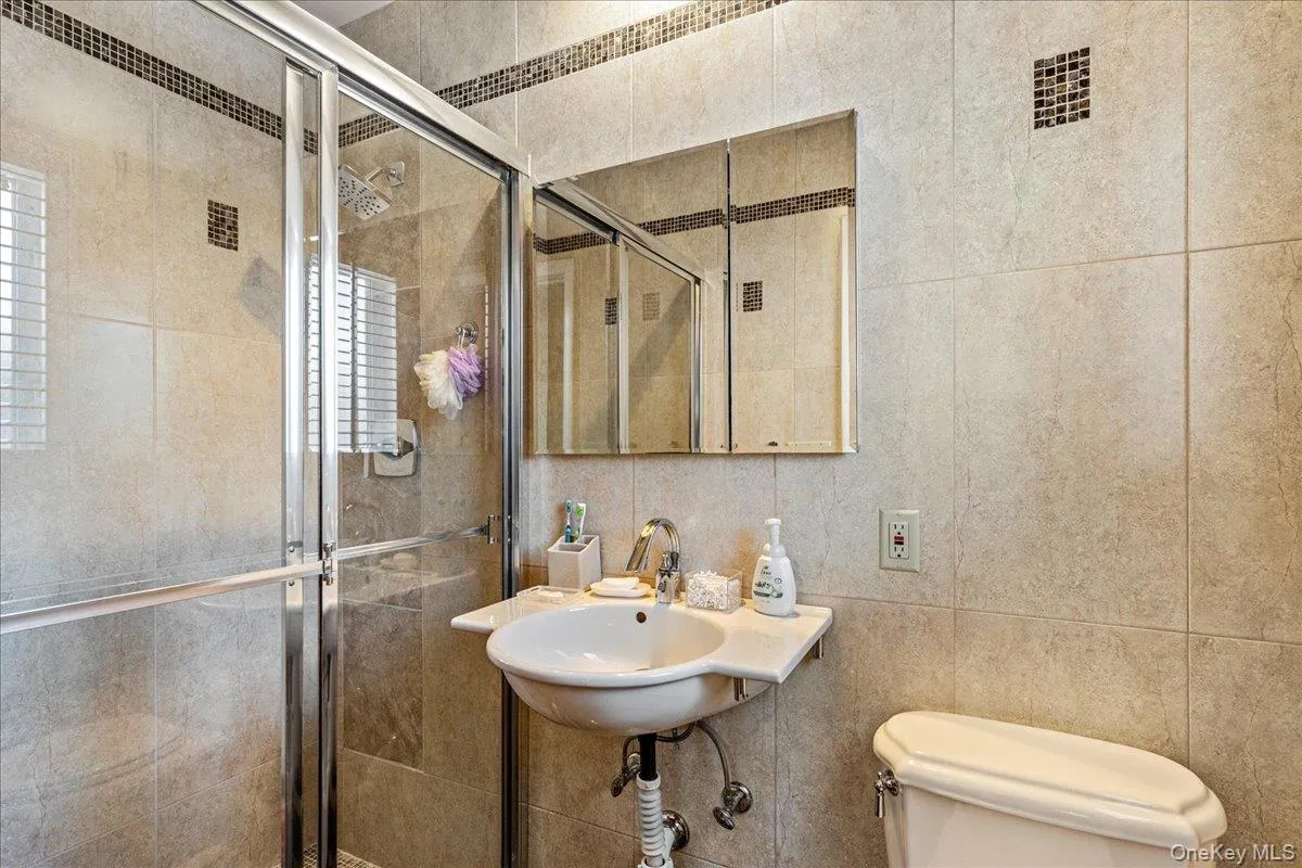 1485 166th Street, New York, NY, 3 Bedrooms Bedrooms, 7 Rooms Rooms,3 BathroomsBathrooms,Residential,For Rent,166th,0,993877 1485 166th Street, New York, NY, 3 Bedrooms Bedrooms, 7 Rooms Rooms,3 BathroomsBathrooms,Residential,For Rent,166th,0,993877