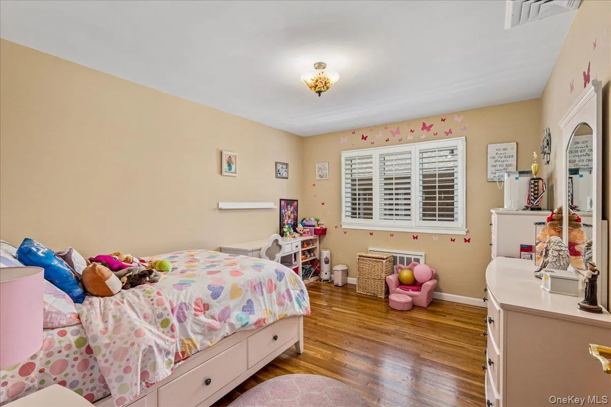 1485 166th Street, New York, NY, 3 Bedrooms Bedrooms, 7 Rooms Rooms,3 BathroomsBathrooms,Residential,For Rent,166th,0,993877 1485 166th Street, New York, NY, 3 Bedrooms Bedrooms, 7 Rooms Rooms,3 BathroomsBathrooms,Residential,For Rent,166th,0,993877