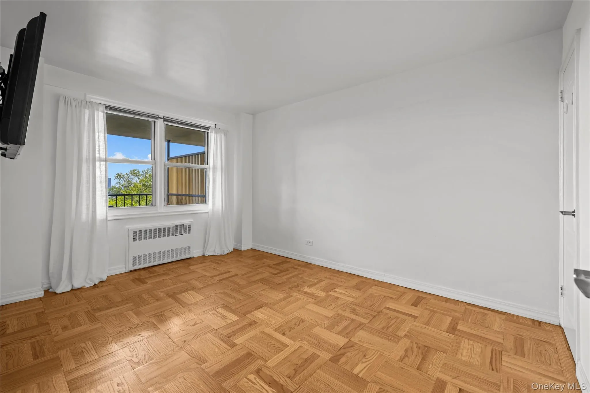 2nd windowed bedroom 2nd windowed bedroom