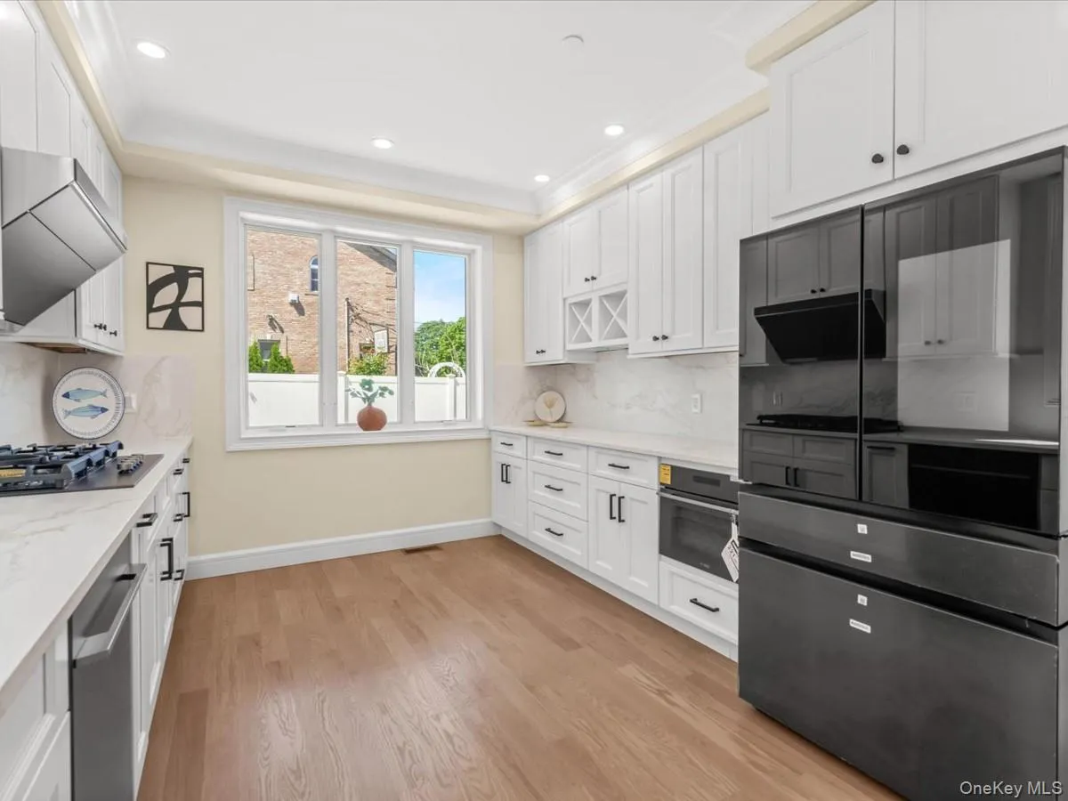 3802 211th Street, New York, NY, 4 Bedrooms Bedrooms, 10 Rooms Rooms,4 BathroomsBathrooms,Residential,For Rent,211th,0,993883 3802 211th Street, New York, NY, 4 Bedrooms Bedrooms, 10 Rooms Rooms,4 BathroomsBathrooms,Residential,For Rent,211th,0,993883