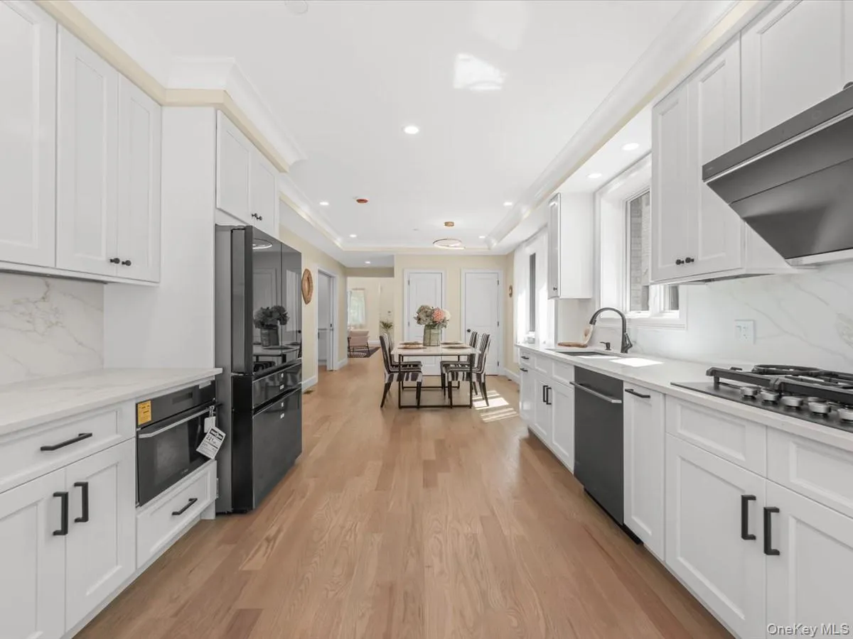 3802 211th Street, New York, NY, 4 Bedrooms Bedrooms, 10 Rooms Rooms,4 BathroomsBathrooms,Residential,For Rent,211th,0,993883 3802 211th Street, New York, NY, 4 Bedrooms Bedrooms, 10 Rooms Rooms,4 BathroomsBathrooms,Residential,For Rent,211th,0,993883