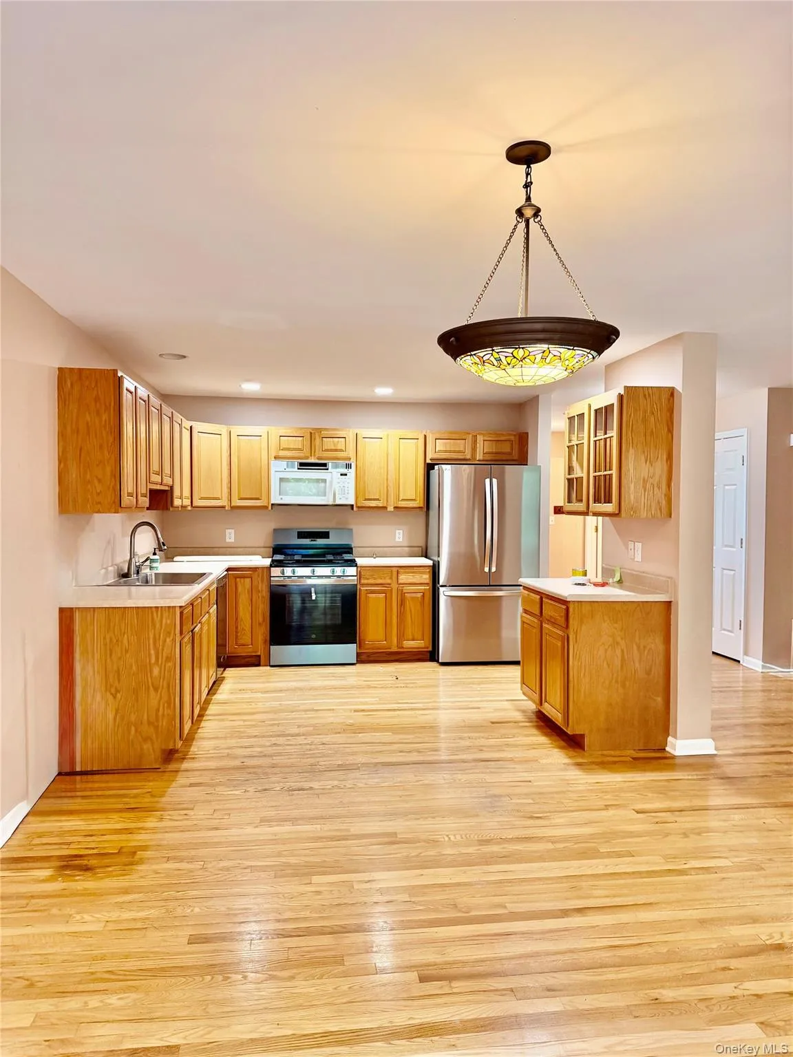 195 Pinebrook Drive, Hyde Park, NY, 2 Bedrooms Bedrooms, 5 Rooms Rooms,2 BathroomsBathrooms,Residential Lease,For Rent,Pinebrook,0,993899 195 Pinebrook Drive, Hyde Park, NY, 2 Bedrooms Bedrooms, 5 Rooms Rooms,2 BathroomsBathrooms,Residential Lease,For Rent,Pinebrook,0,993899