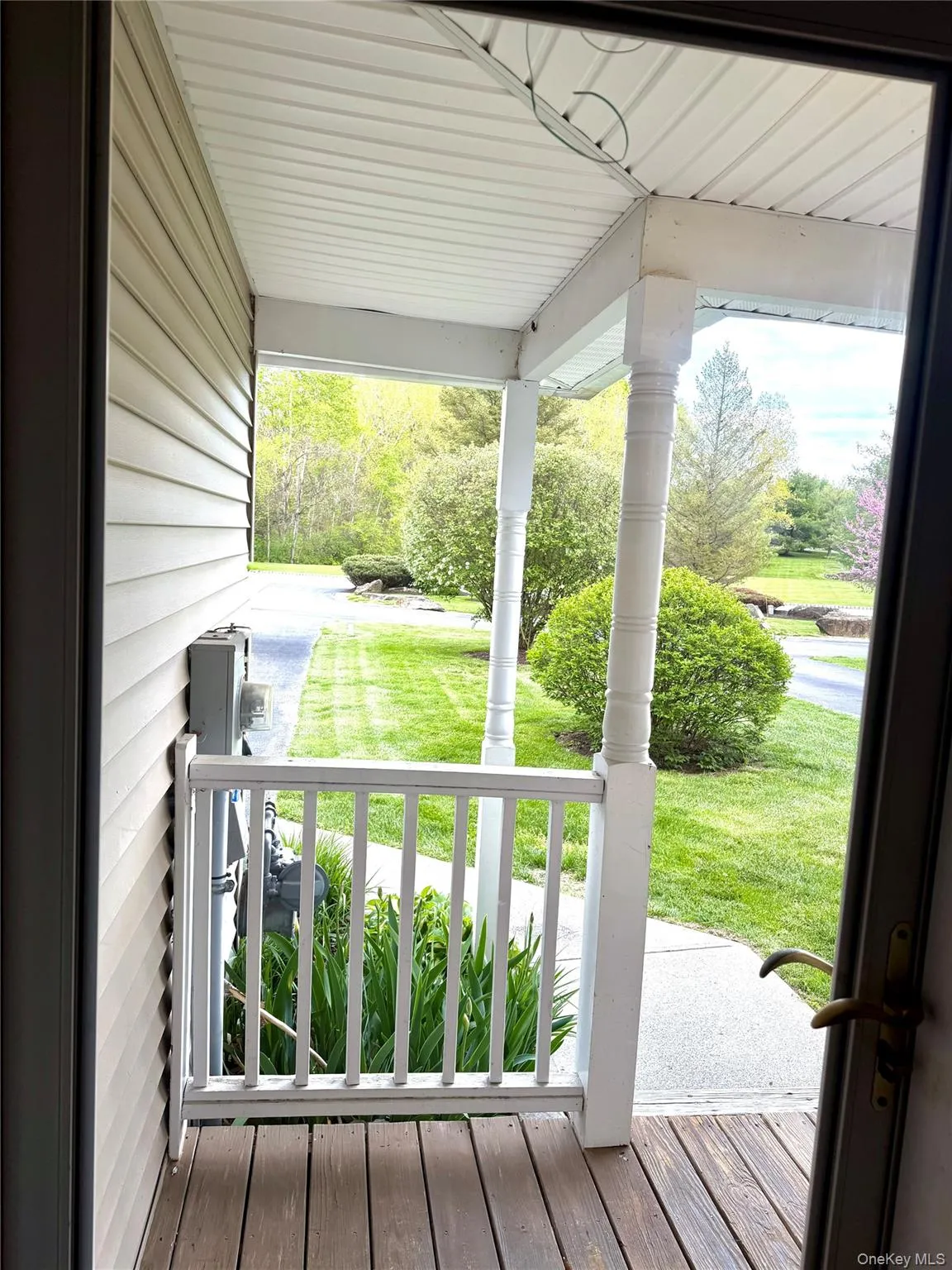 195 Pinebrook Drive, Hyde Park, NY, 2 Bedrooms Bedrooms, 5 Rooms Rooms,2 BathroomsBathrooms,Residential Lease,For Rent,Pinebrook,0,993899 195 Pinebrook Drive, Hyde Park, NY, 2 Bedrooms Bedrooms, 5 Rooms Rooms,2 BathroomsBathrooms,Residential Lease,For Rent,Pinebrook,0,993899