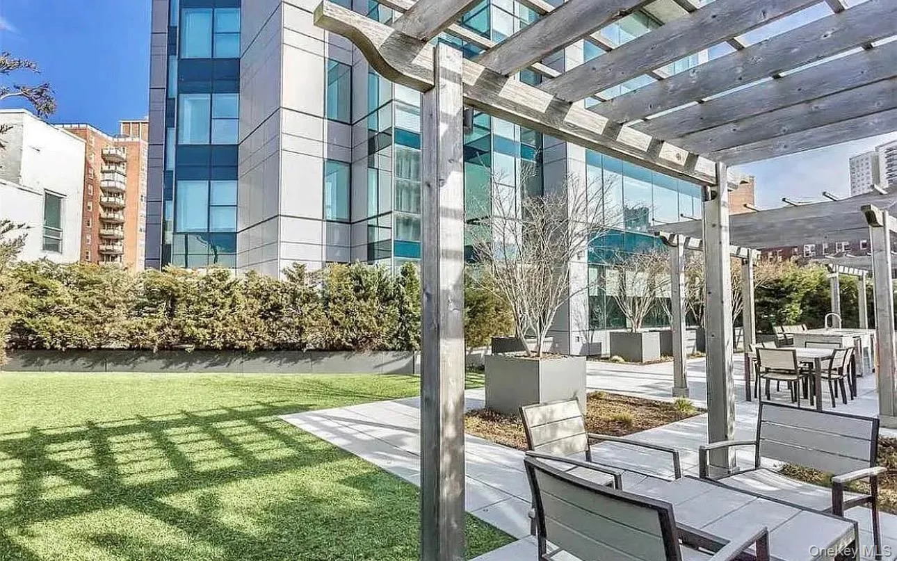 108-20 71 Avenue, New York, NY, 2 Bedrooms Bedrooms, 6 Rooms Rooms,2 BathroomsBathrooms,Residential,For Rent,71,0,993901 108-20 71 Avenue, New York, NY, 2 Bedrooms Bedrooms, 6 Rooms Rooms,2 BathroomsBathrooms,Residential,For Rent,71,0,993901