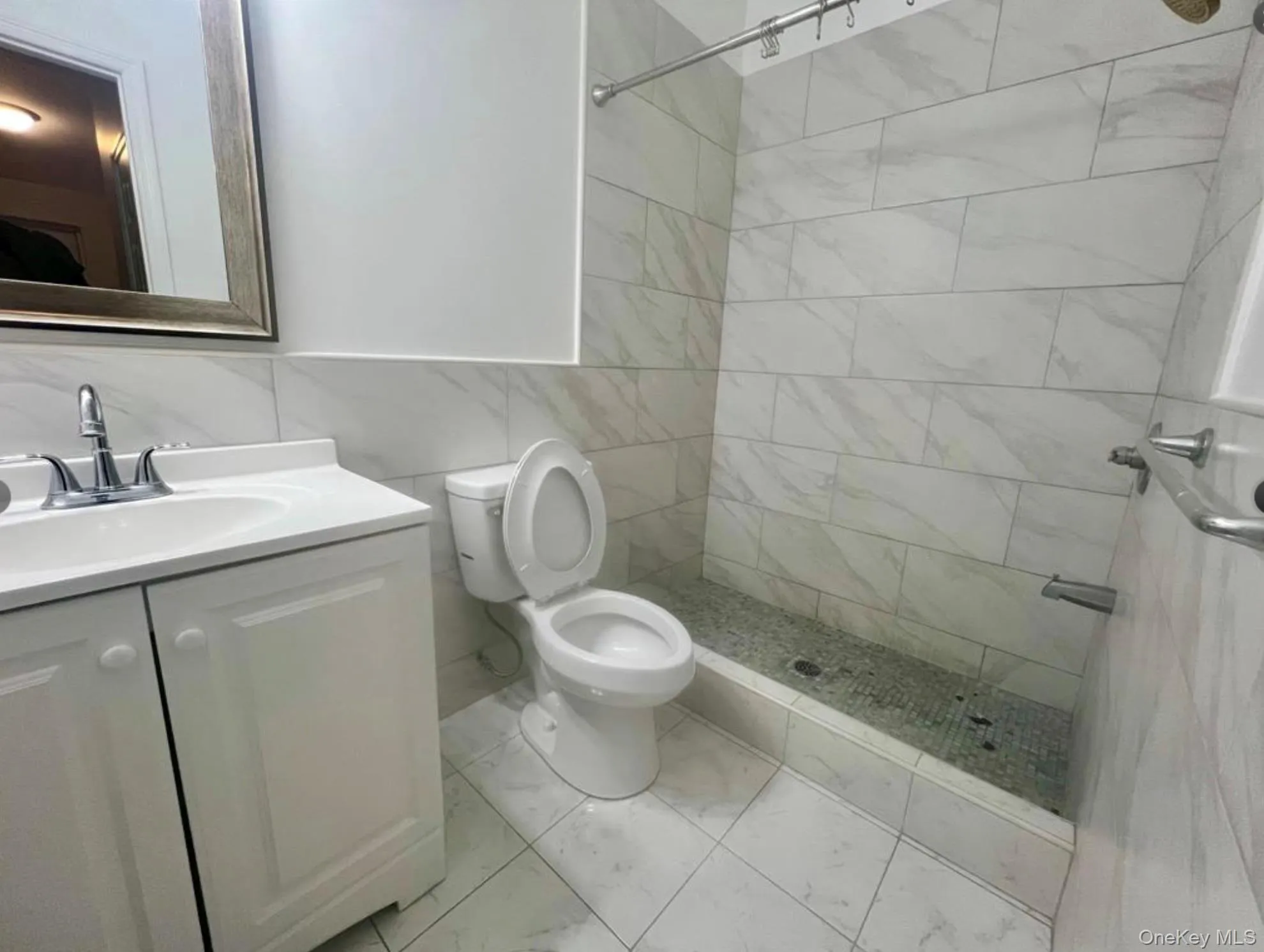 28 North Street, Middletown, NY, 2 Bedrooms Bedrooms, 5 Rooms Rooms,2 BathroomsBathrooms,Residential Lease,For Rent,North,0,993904 28 North Street, Middletown, NY, 2 Bedrooms Bedrooms, 5 Rooms Rooms,2 BathroomsBathrooms,Residential Lease,For Rent,North,0,993904