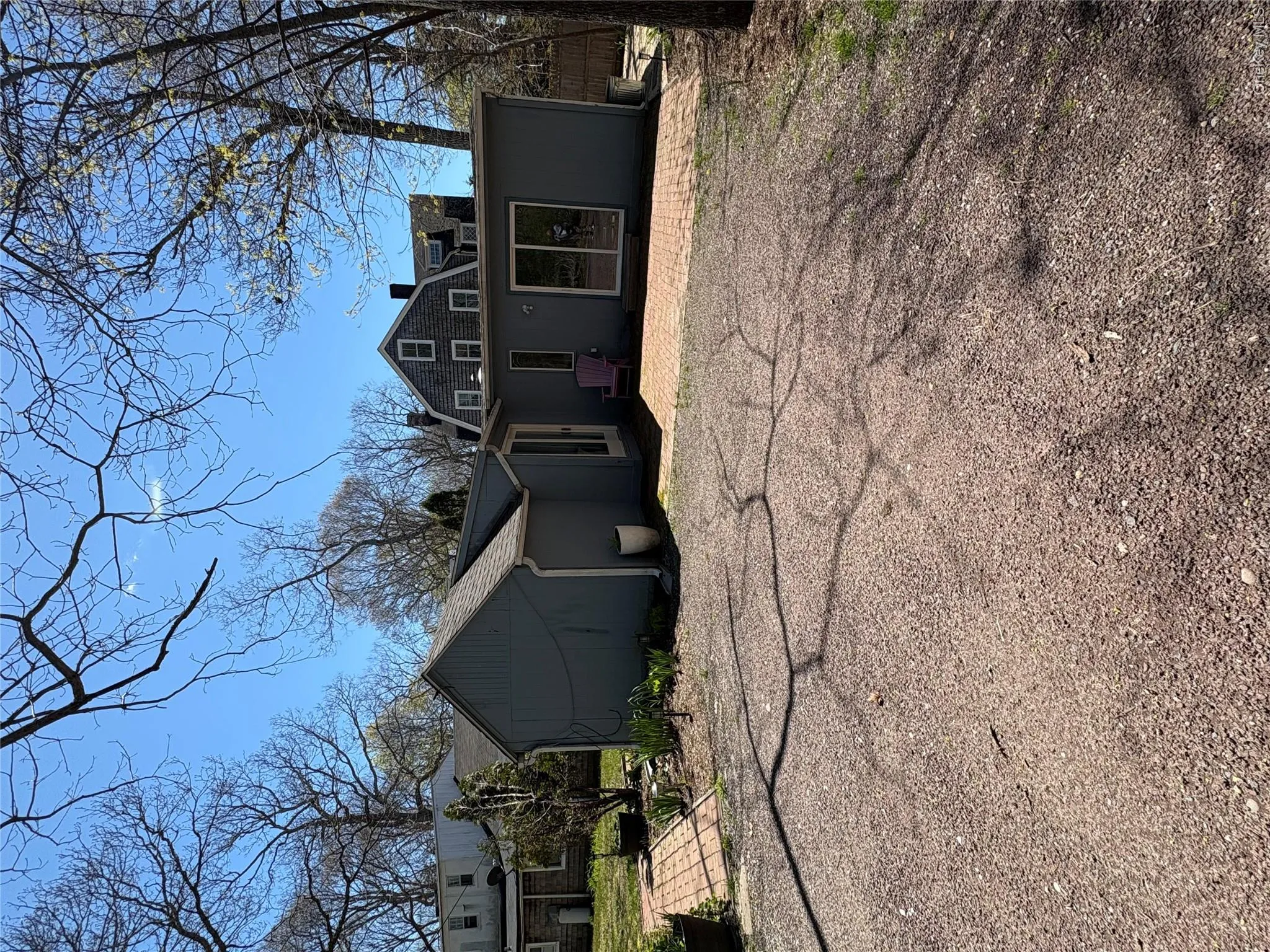 134B Montauk Highway, Southampton, NY, 1 Bedroom Bedrooms, 3 Rooms Rooms,1 BathroomBathrooms,Residential Lease,For Rent,Montauk,0,993910 134B Montauk Highway, Southampton, NY, 1 Bedroom Bedrooms, 3 Rooms Rooms,1 BathroomBathrooms,Residential Lease,For Rent,Montauk,0,993910