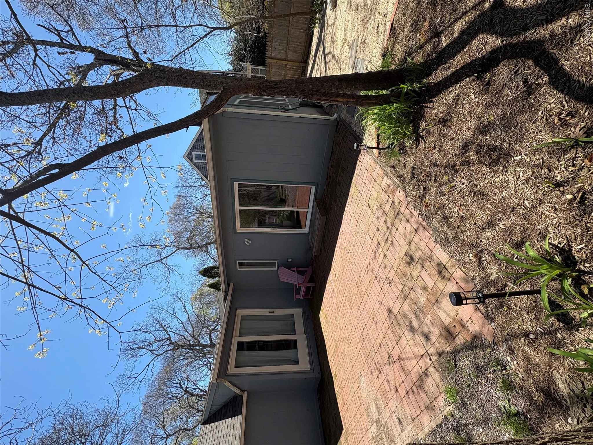 134B Montauk Highway, Southampton, NY, 1 Bedroom Bedrooms, 3 Rooms Rooms,1 BathroomBathrooms,Residential Lease,For Rent,Montauk,0,993910 134B Montauk Highway, Southampton, NY, 1 Bedroom Bedrooms, 3 Rooms Rooms,1 BathroomBathrooms,Residential Lease,For Rent,Montauk,0,993910