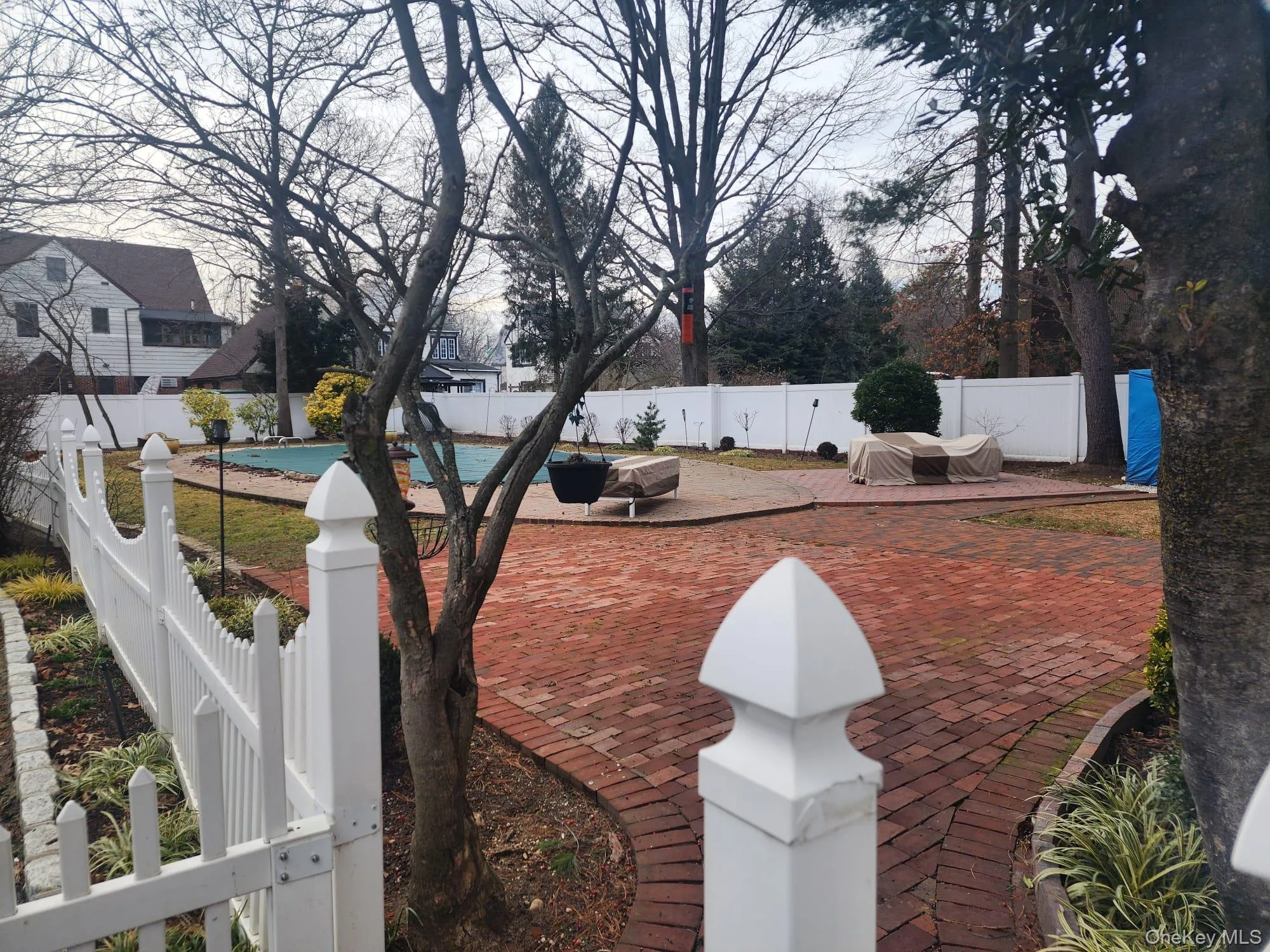 129 Hilton Avenue, Hempstead, NY, 7 Bedrooms Bedrooms, 12 Rooms Rooms,4 BathroomsBathrooms,Residential Sale,For Rent,Hilton,0,993913 129 Hilton Avenue, Hempstead, NY, 7 Bedrooms Bedrooms, 12 Rooms Rooms,4 BathroomsBathrooms,Residential Sale,For Rent,Hilton,0,993913