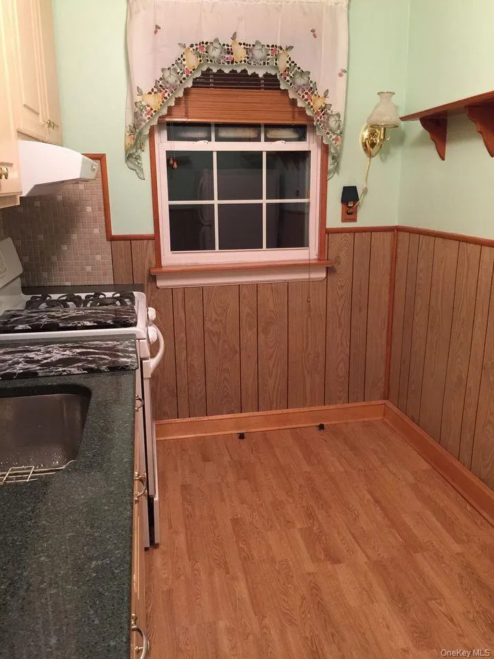 261-29 langston ave, New York, NY, 1 Bedroom Bedrooms, 3 Rooms Rooms,1 BathroomBathrooms,Residential Sale,For Rent,langston ave,0,993915 261-29 langston ave, New York, NY, 1 Bedroom Bedrooms, 3 Rooms Rooms,1 BathroomBathrooms,Residential Sale,For Rent,langston ave,0,993915