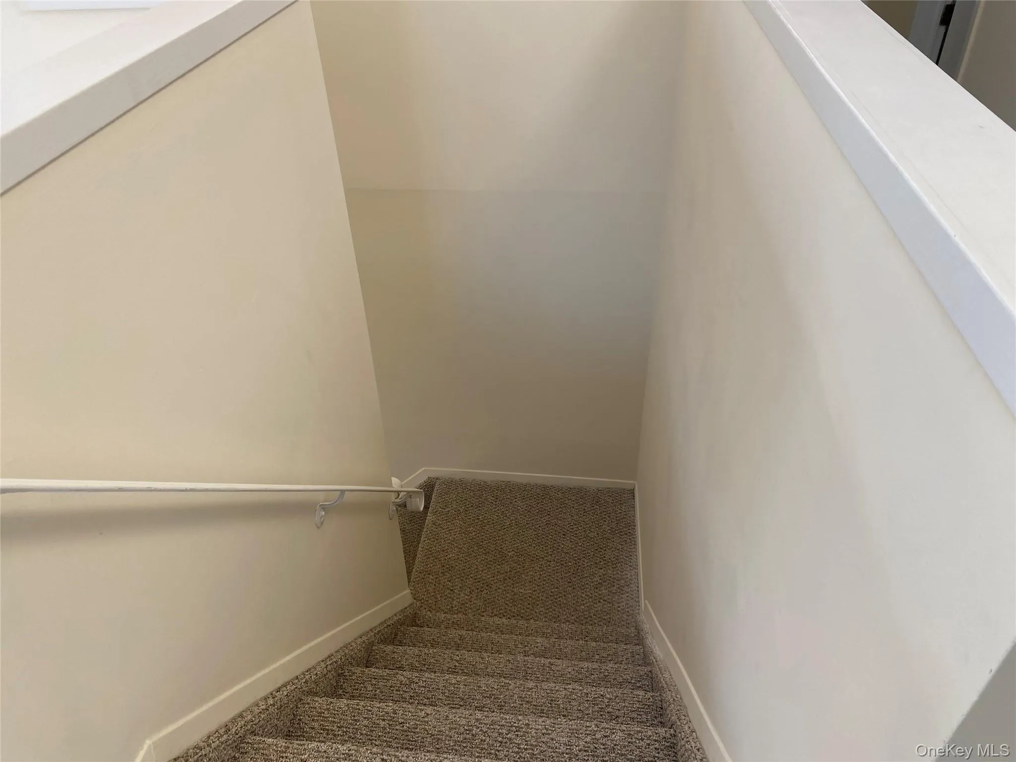11 Claire Court, Babylon, NY, 3 Bedrooms Bedrooms, 8 Rooms Rooms,2 BathroomsBathrooms,Residential Lease,For Rent,Claire,0,993919 11 Claire Court, Babylon, NY, 3 Bedrooms Bedrooms, 8 Rooms Rooms,2 BathroomsBathrooms,Residential Lease,For Rent,Claire,0,993919