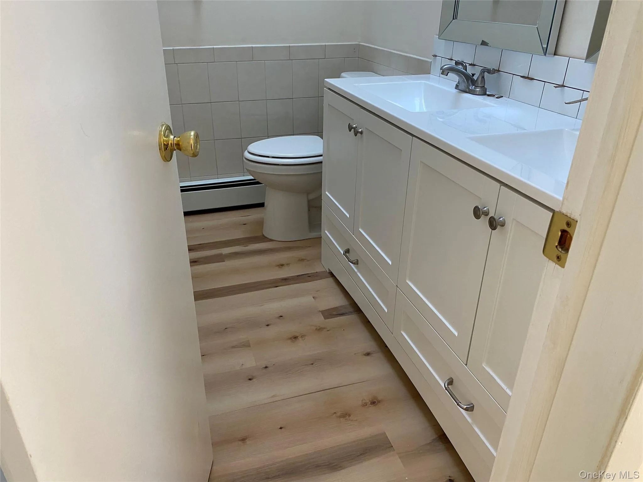11 Claire Court, Babylon, NY, 3 Bedrooms Bedrooms, 8 Rooms Rooms,2 BathroomsBathrooms,Residential Lease,For Rent,Claire,0,993919 11 Claire Court, Babylon, NY, 3 Bedrooms Bedrooms, 8 Rooms Rooms,2 BathroomsBathrooms,Residential Lease,For Rent,Claire,0,993919