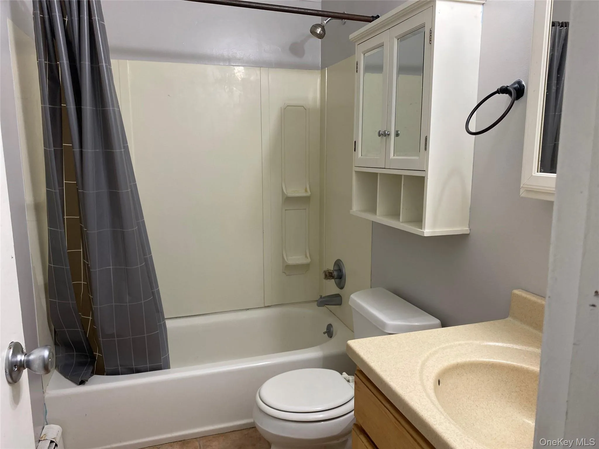 11 Claire Court, Babylon, NY, 3 Bedrooms Bedrooms, 8 Rooms Rooms,2 BathroomsBathrooms,Residential Lease,For Rent,Claire,0,993919 11 Claire Court, Babylon, NY, 3 Bedrooms Bedrooms, 8 Rooms Rooms,2 BathroomsBathrooms,Residential Lease,For Rent,Claire,0,993919