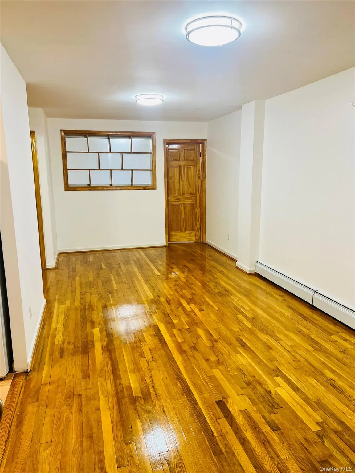 240-41 68th Avenue, New York, NY, 2 Bedrooms Bedrooms, 4 Rooms Rooms,1 BathroomBathrooms,Residential Lease,For Rent,68th,0,993921 240-41 68th Avenue, New York, NY, 2 Bedrooms Bedrooms, 4 Rooms Rooms,1 BathroomBathrooms,Residential Lease,For Rent,68th,0,993921