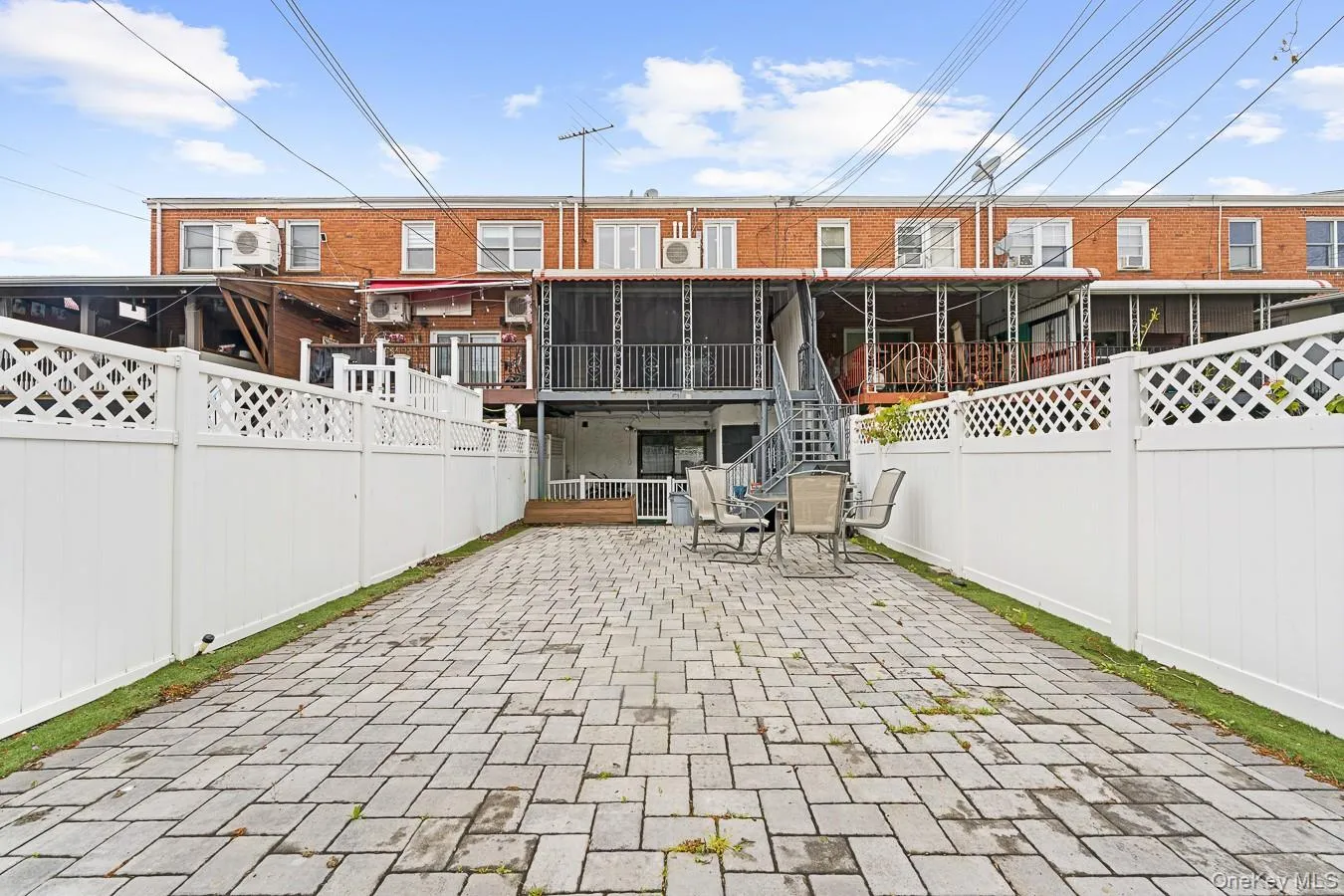 6916 Eliot Avenue, New York, NY, 3 Bedrooms Bedrooms, 8 Rooms Rooms,1 BathroomBathrooms,Residential Lease,For Rent,Eliot,0,993932 6916 Eliot Avenue, New York, NY, 3 Bedrooms Bedrooms, 8 Rooms Rooms,1 BathroomBathrooms,Residential Lease,For Rent,Eliot,0,993932