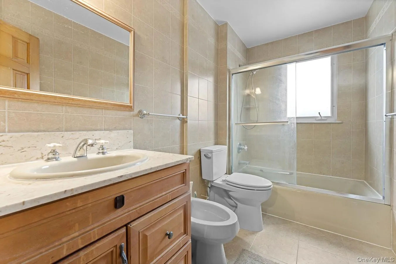 6916 Eliot Avenue, New York, NY, 3 Bedrooms Bedrooms, 8 Rooms Rooms,1 BathroomBathrooms,Residential Lease,For Rent,Eliot,0,993932 6916 Eliot Avenue, New York, NY, 3 Bedrooms Bedrooms, 8 Rooms Rooms,1 BathroomBathrooms,Residential Lease,For Rent,Eliot,0,993932