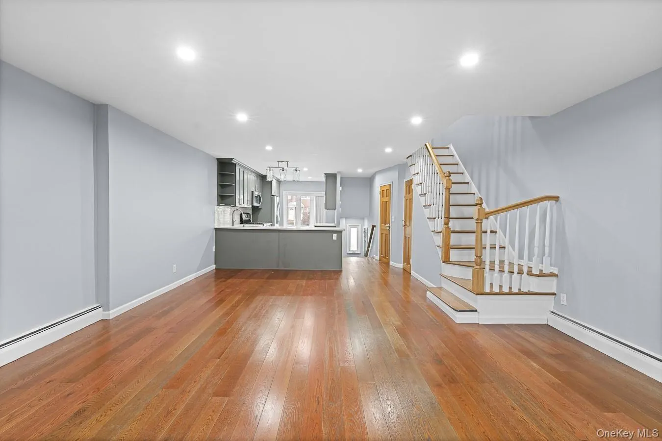 6916 Eliot Avenue, New York, NY, 3 Bedrooms Bedrooms, 8 Rooms Rooms,1 BathroomBathrooms,Residential Lease,For Rent,Eliot,0,993932 6916 Eliot Avenue, New York, NY, 3 Bedrooms Bedrooms, 8 Rooms Rooms,1 BathroomBathrooms,Residential Lease,For Rent,Eliot,0,993932