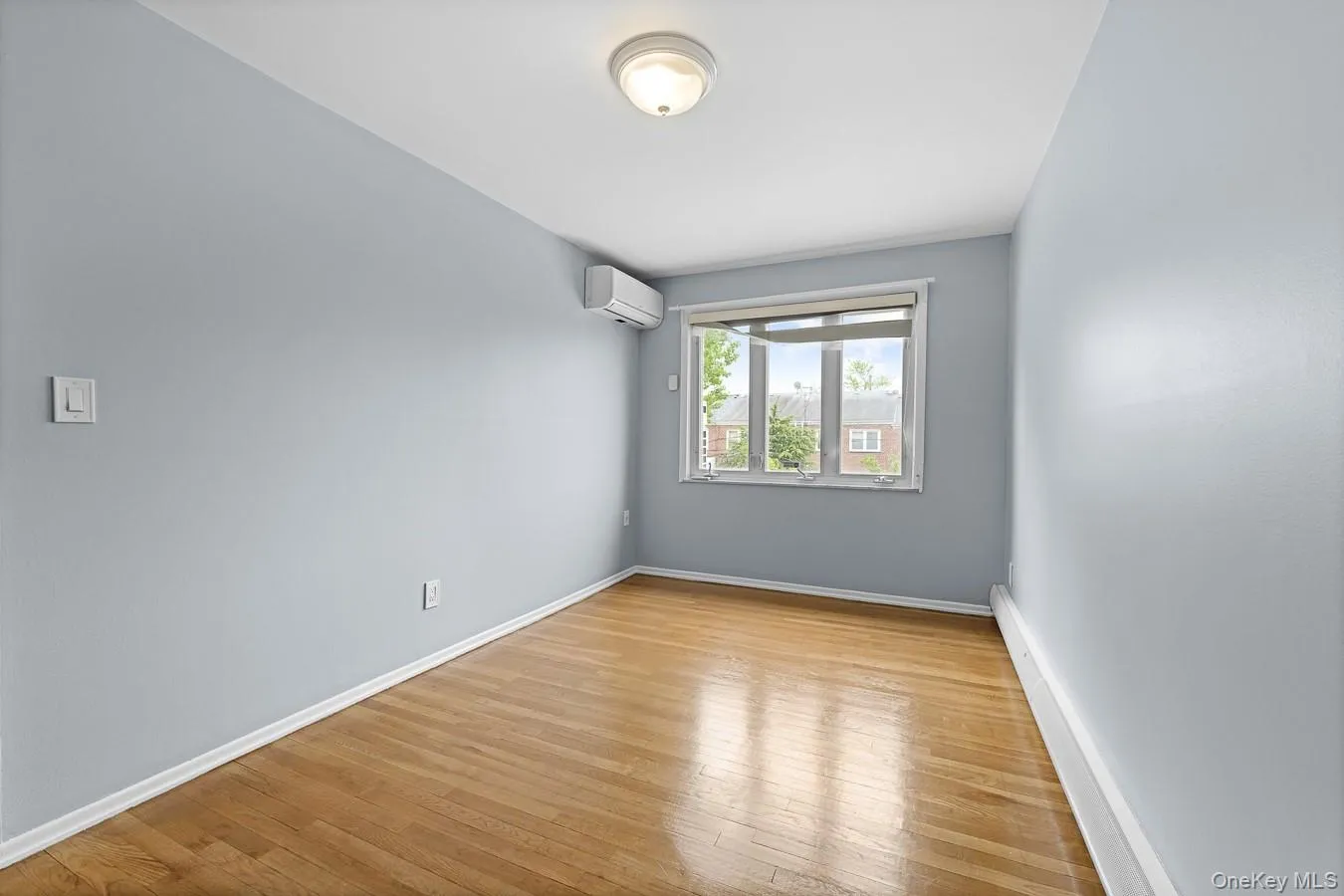 6916 Eliot Avenue, New York, NY, 3 Bedrooms Bedrooms, 8 Rooms Rooms,1 BathroomBathrooms,Residential Lease,For Rent,Eliot,0,993932 6916 Eliot Avenue, New York, NY, 3 Bedrooms Bedrooms, 8 Rooms Rooms,1 BathroomBathrooms,Residential Lease,For Rent,Eliot,0,993932