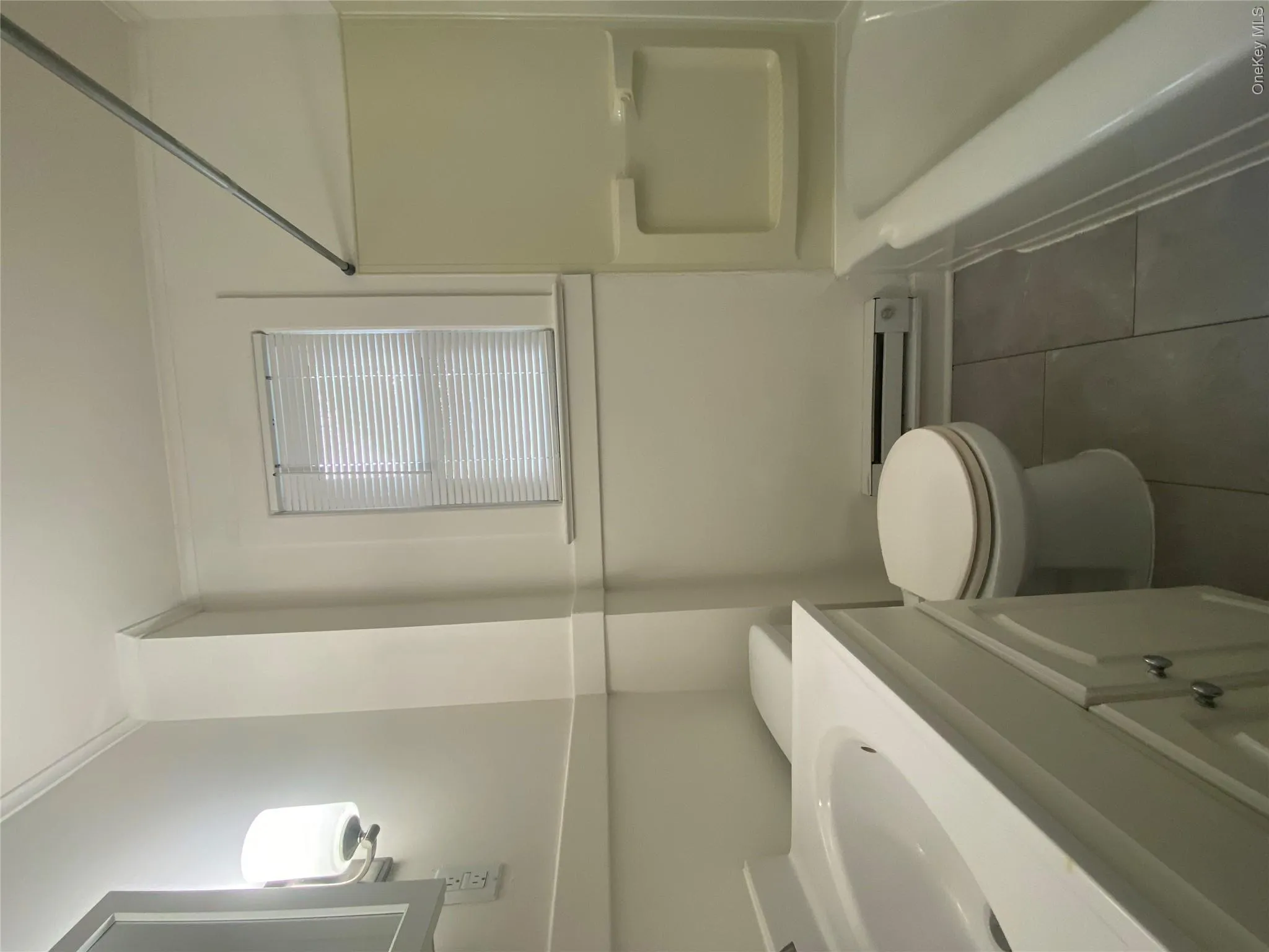 31 Mountain Avenue, Highlands, NY, 1 Bedroom Bedrooms, 3 Rooms Rooms,1 BathroomBathrooms,Residential Lease,For Rent,Mountain,0,993939 31 Mountain Avenue, Highlands, NY, 1 Bedroom Bedrooms, 3 Rooms Rooms,1 BathroomBathrooms,Residential Lease,For Rent,Mountain,0,993939