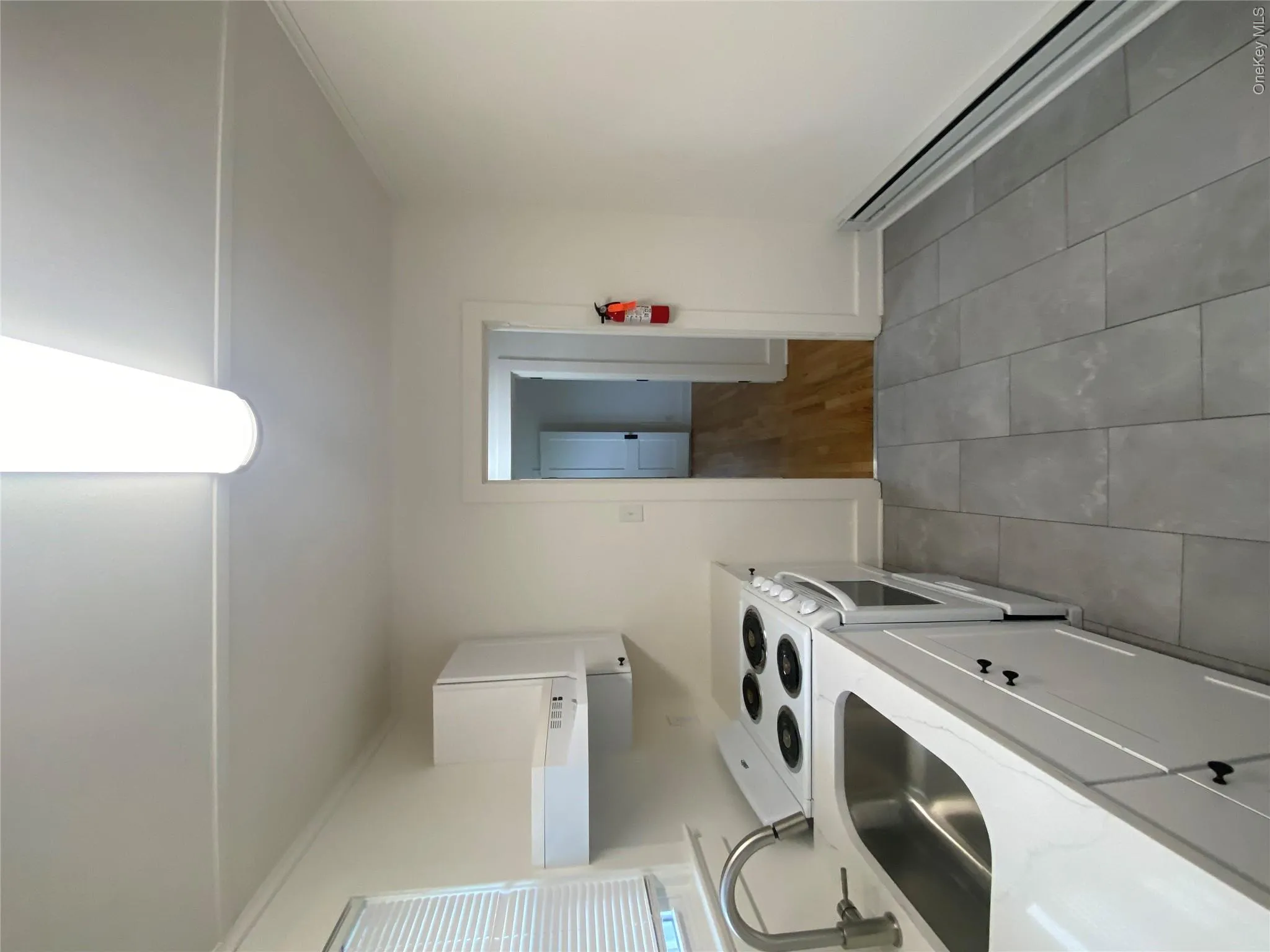 31 Mountain Avenue, Highlands, NY, 1 Bedroom Bedrooms, 3 Rooms Rooms,1 BathroomBathrooms,Residential Lease,For Rent,Mountain,0,993939 31 Mountain Avenue, Highlands, NY, 1 Bedroom Bedrooms, 3 Rooms Rooms,1 BathroomBathrooms,Residential Lease,For Rent,Mountain,0,993939