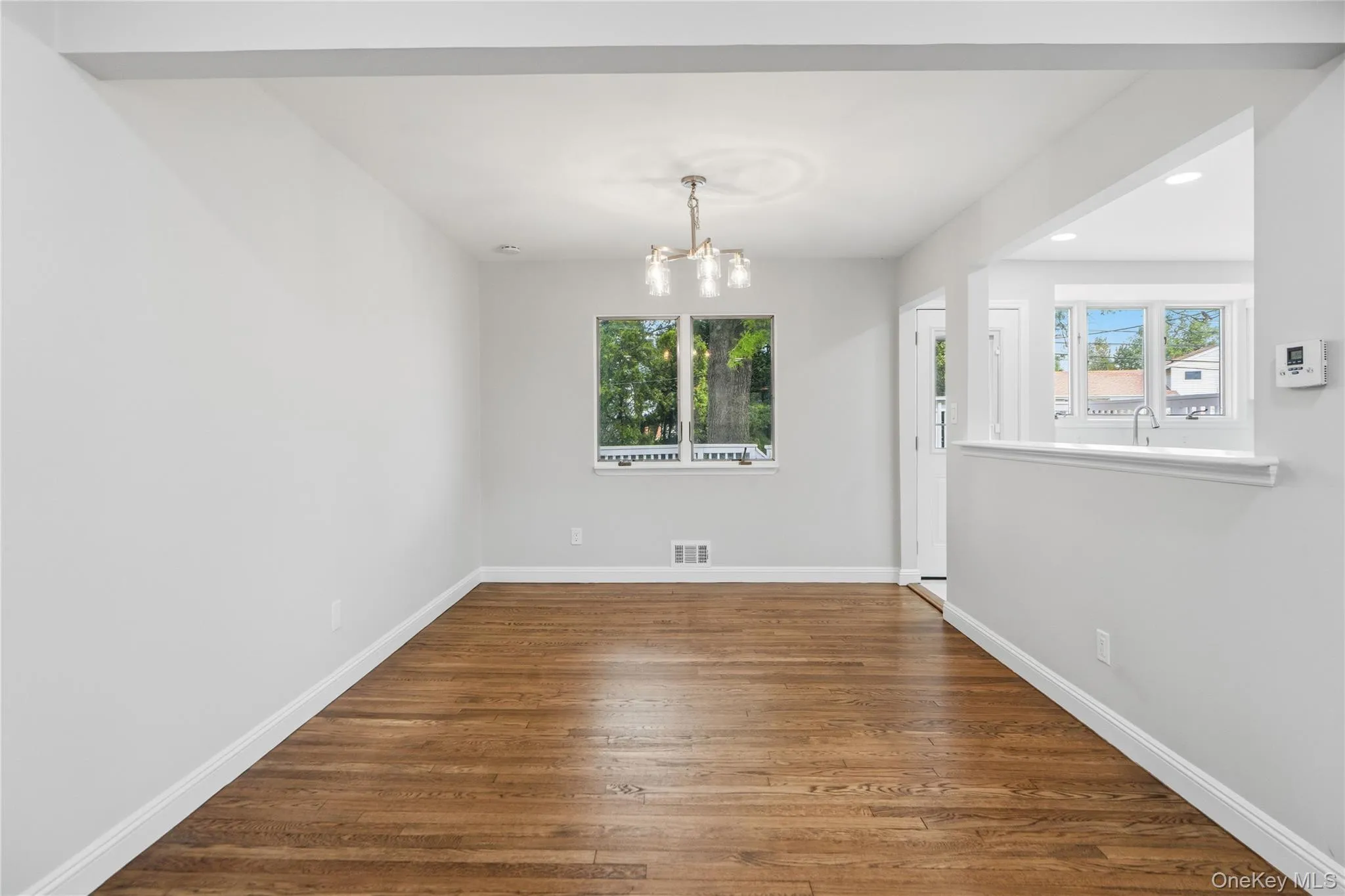 183 Marginal Road, Oyster Bay, NY, 4 Bedrooms Bedrooms, 6 Rooms Rooms,2 BathroomsBathrooms,Residential,For Rent,Marginal,0,993946 183 Marginal Road, Oyster Bay, NY, 4 Bedrooms Bedrooms, 6 Rooms Rooms,2 BathroomsBathrooms,Residential,For Rent,Marginal,0,993946