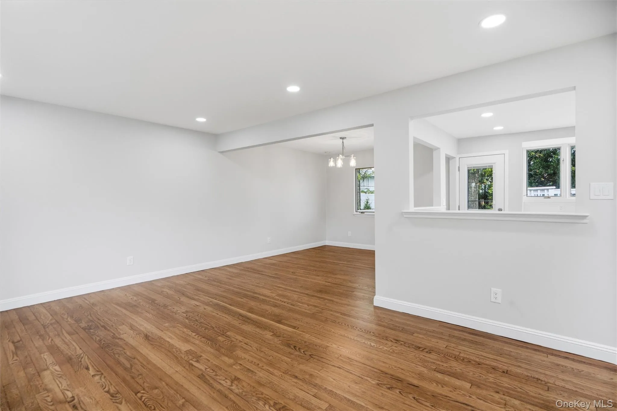 Spacious Dining Area Adjacent to Kitchen and Living Room Spacious Dining Area Adjacent to Kitchen and Living Room