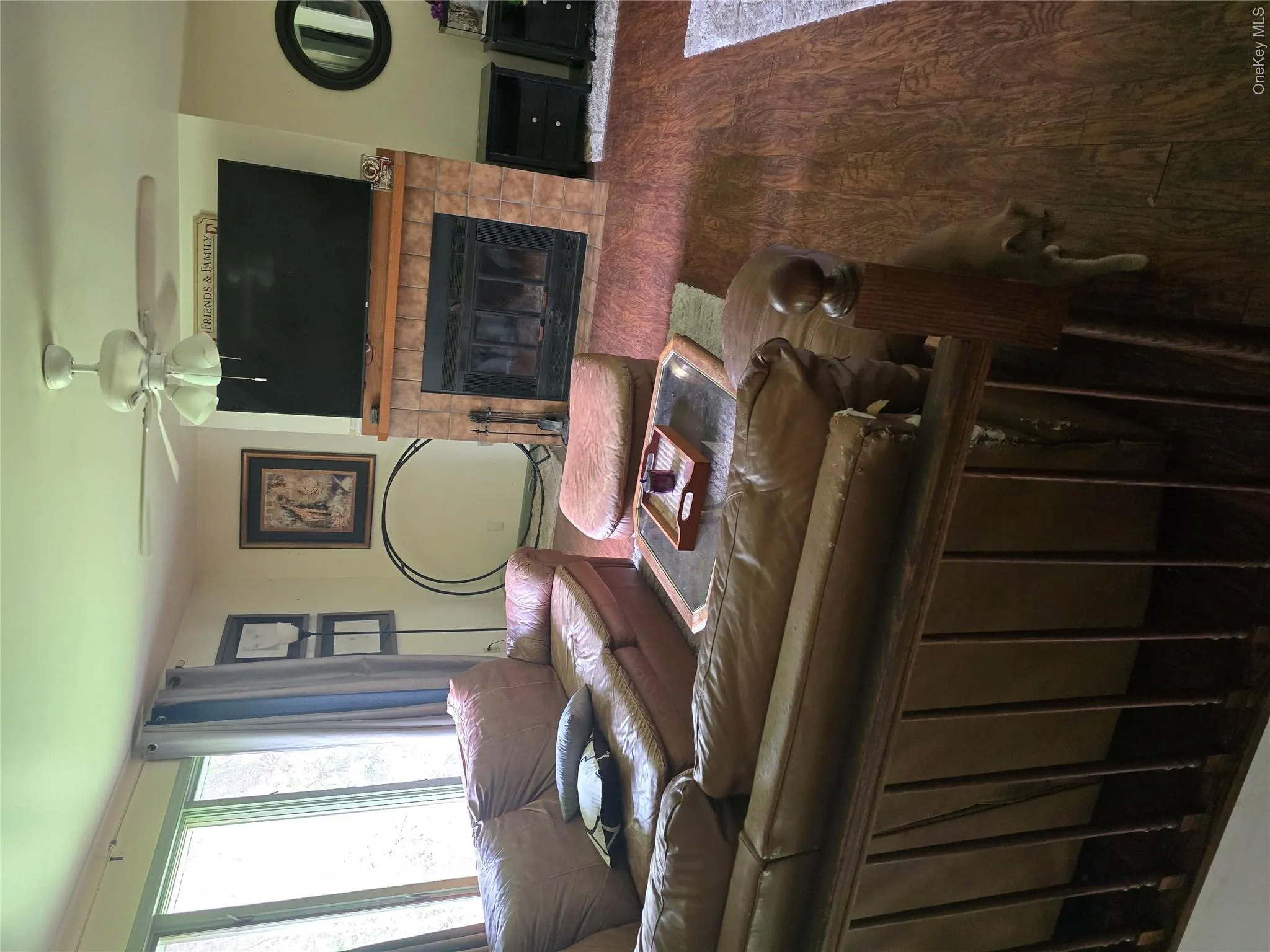 128 Crum Elbow Road, Hyde Park, NY, 3 Bedrooms Bedrooms, 7 Rooms Rooms,2 BathroomsBathrooms,Residential,For Rent,Crum Elbow,0,993958 128 Crum Elbow Road, Hyde Park, NY, 3 Bedrooms Bedrooms, 7 Rooms Rooms,2 BathroomsBathrooms,Residential,For Rent,Crum Elbow,0,993958