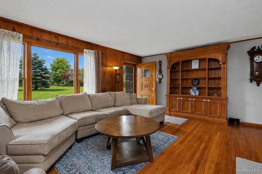 124 Cherrywood Drive, Fishkill, NY, 2 Bedrooms Bedrooms, 7 Rooms Rooms,2 BathroomsBathrooms,Residential,For Rent,Cherrywood,0,993963 124 Cherrywood Drive, Fishkill, NY, 2 Bedrooms Bedrooms, 7 Rooms Rooms,2 BathroomsBathrooms,Residential,For Rent,Cherrywood,0,993963