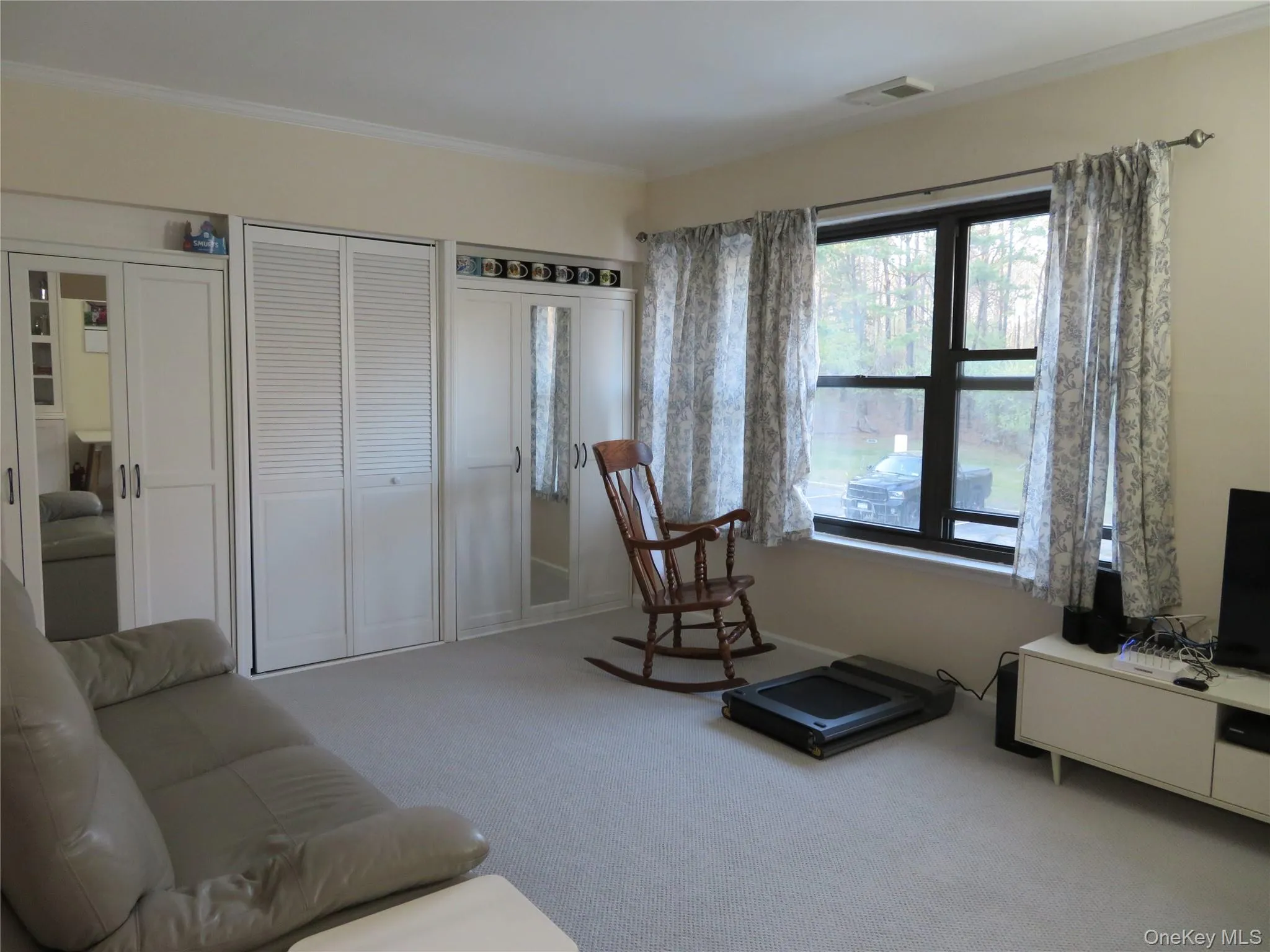 129 Bailey Court, Brookhaven, NY, 1 Bedroom Bedrooms, 4 Rooms Rooms,1 BathroomBathrooms,Residential,For Rent,Bailey,0,993971 129 Bailey Court, Brookhaven, NY, 1 Bedroom Bedrooms, 4 Rooms Rooms,1 BathroomBathrooms,Residential,For Rent,Bailey,0,993971