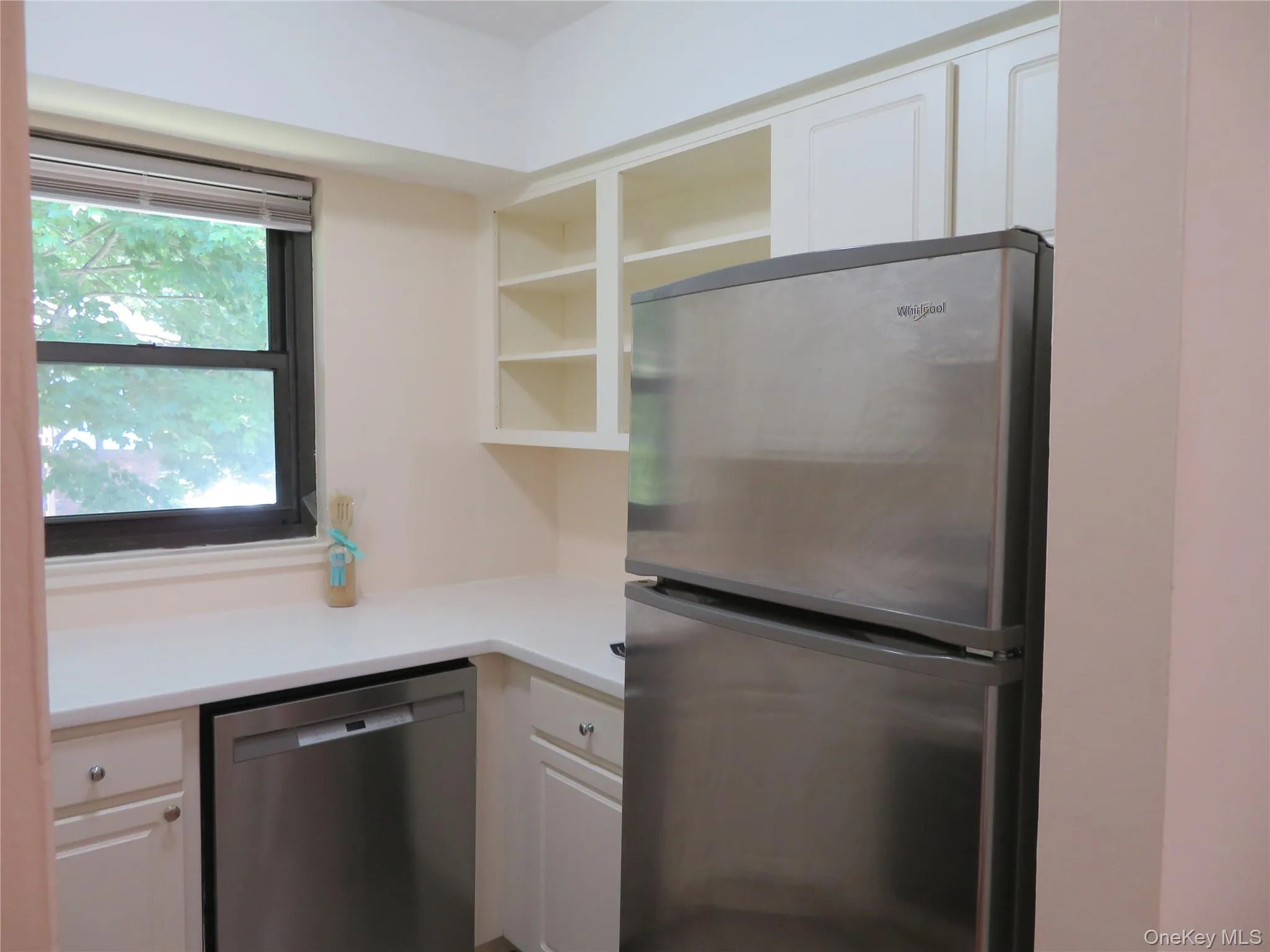 129 Bailey Court, Brookhaven, NY, 1 Bedroom Bedrooms, 4 Rooms Rooms,1 BathroomBathrooms,Residential,For Rent,Bailey,0,KEY993971 129 Bailey Court, Brookhaven, NY, 1 Bedroom Bedrooms, 4 Rooms Rooms,1 BathroomBathrooms,Residential,For Rent,Bailey,0,KEY993971