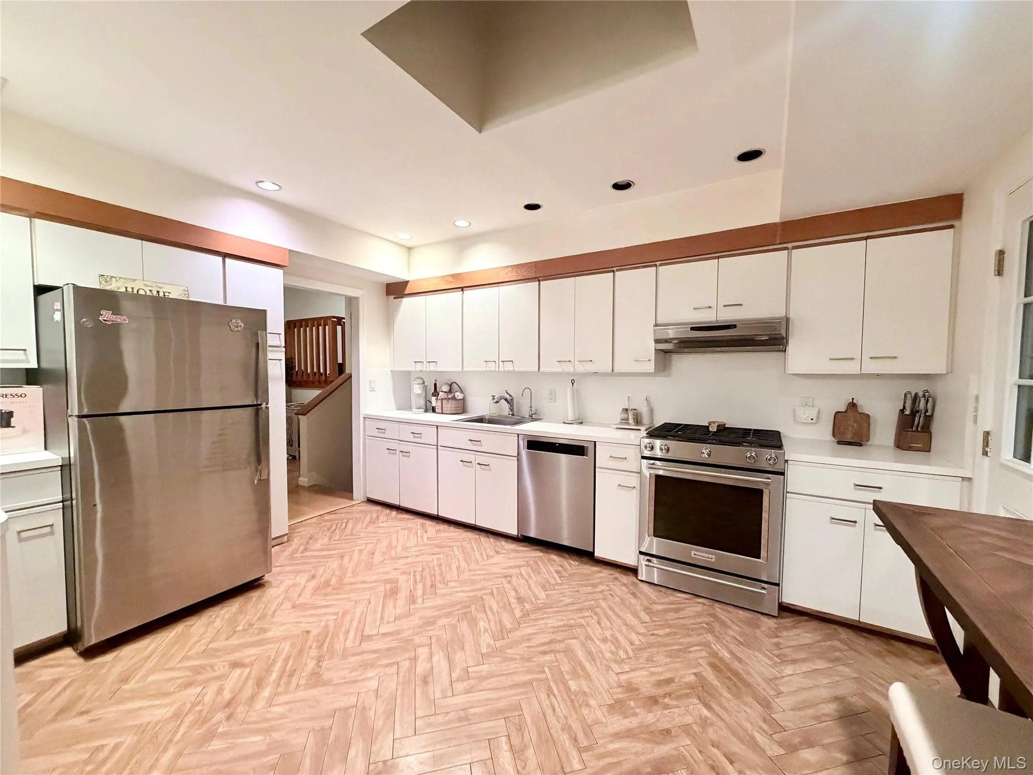821 Channel Road, Long Beach, NY, 3 Bedrooms Bedrooms, 7 Rooms Rooms,2 BathroomsBathrooms,Residential Lease,For Rent,Channel,0,993975 821 Channel Road, Long Beach, NY, 3 Bedrooms Bedrooms, 7 Rooms Rooms,2 BathroomsBathrooms,Residential Lease,For Rent,Channel,0,993975