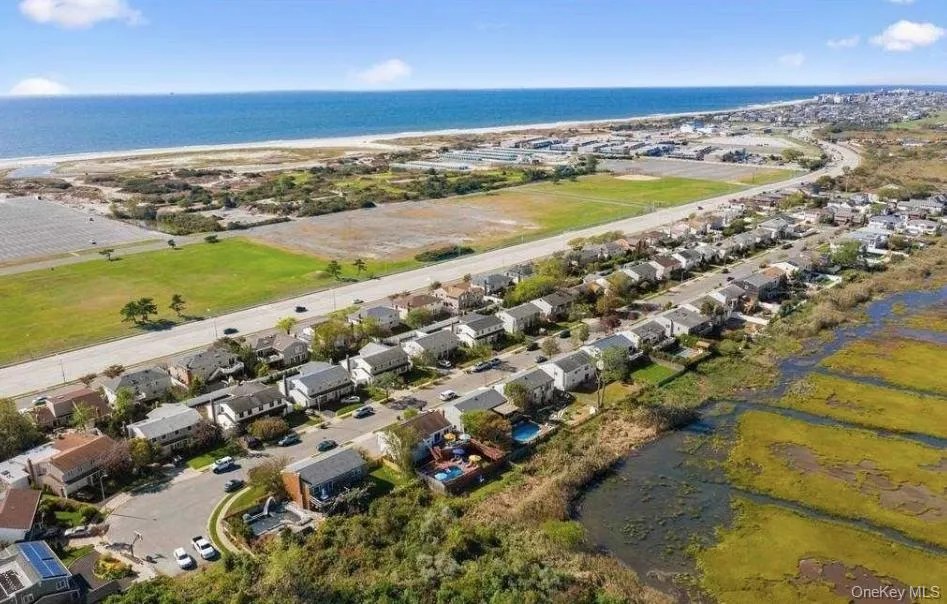 821 Channel Road, Long Beach, NY, 3 Bedrooms Bedrooms, 7 Rooms Rooms,2 BathroomsBathrooms,Residential Lease,For Rent,Channel,0,993975 821 Channel Road, Long Beach, NY, 3 Bedrooms Bedrooms, 7 Rooms Rooms,2 BathroomsBathrooms,Residential Lease,For Rent,Channel,0,993975
