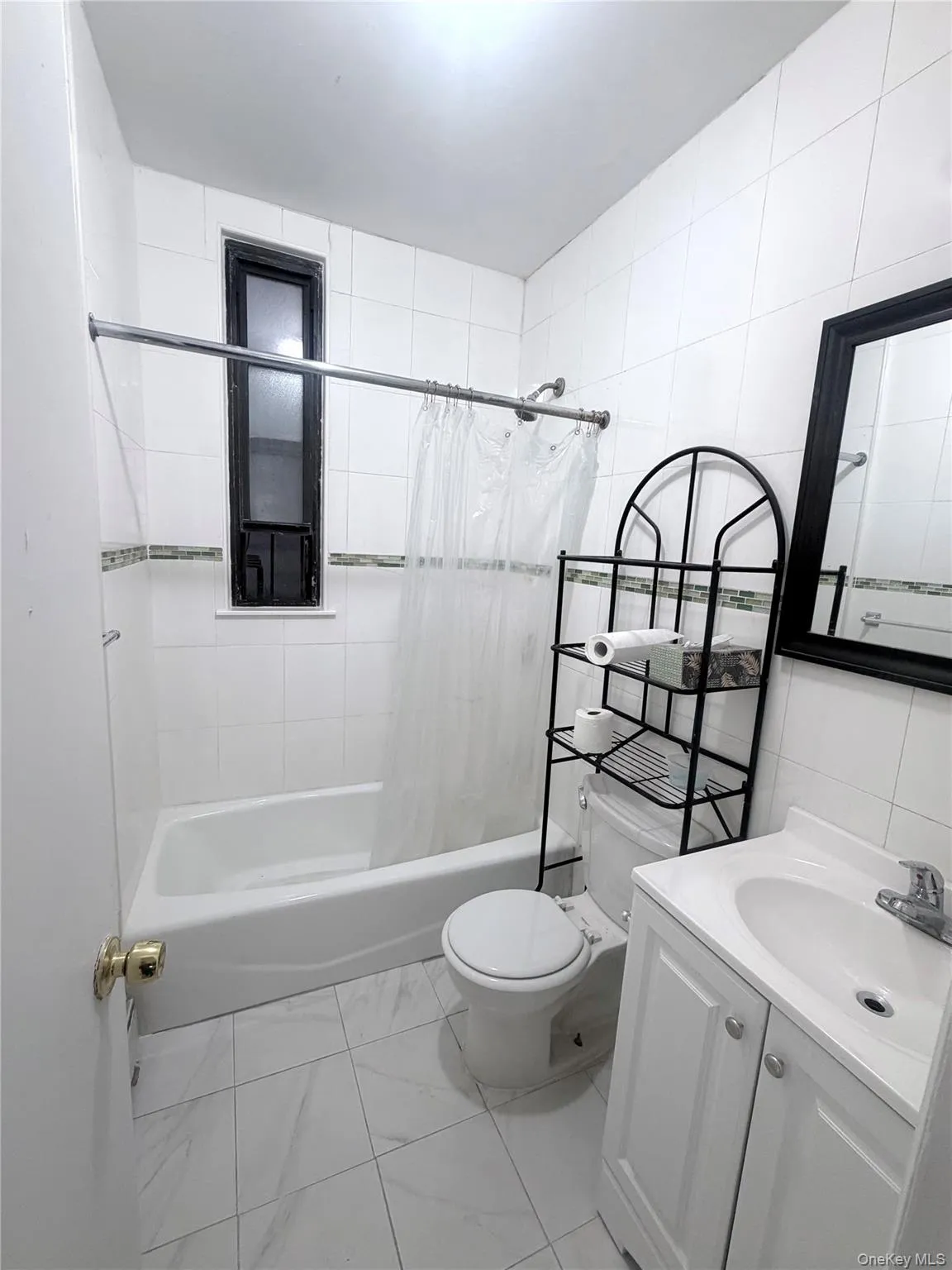 3257 58th Street, New York, NY, 3 Bedrooms Bedrooms, 5 Rooms Rooms,1 BathroomBathrooms,Residential Lease,For Rent,58th,0,993976 3257 58th Street, New York, NY, 3 Bedrooms Bedrooms, 5 Rooms Rooms,1 BathroomBathrooms,Residential Lease,For Rent,58th,0,993976
