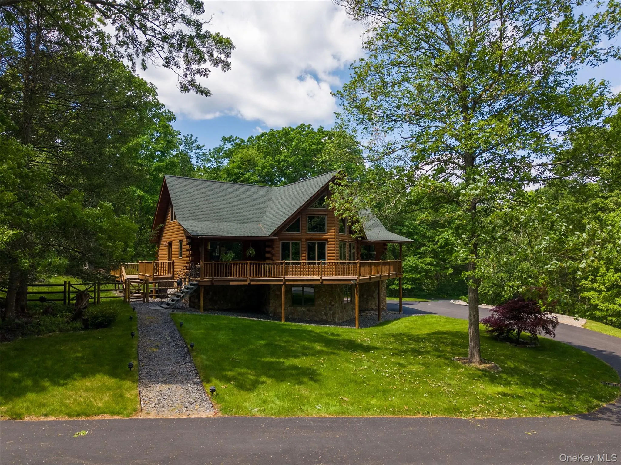 33 Cimarron Road, Putnam Valley, NY, 3 Bedrooms Bedrooms, 9 Rooms Rooms,3 BathroomsBathrooms,Residential,For Rent,Cimarron,0,993982 33 Cimarron Road, Putnam Valley, NY, 3 Bedrooms Bedrooms, 9 Rooms Rooms,3 BathroomsBathrooms,Residential,For Rent,Cimarron,0,993982