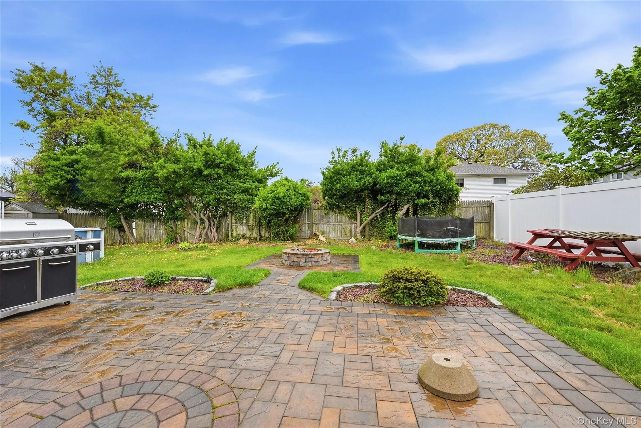572 Benjamin Road, Babylon, NY, 3 Bedrooms Bedrooms, 8 Rooms Rooms,2 BathroomsBathrooms,Residential,For Rent,Benjamin,0,994003 572 Benjamin Road, Babylon, NY, 3 Bedrooms Bedrooms, 8 Rooms Rooms,2 BathroomsBathrooms,Residential,For Rent,Benjamin,0,994003