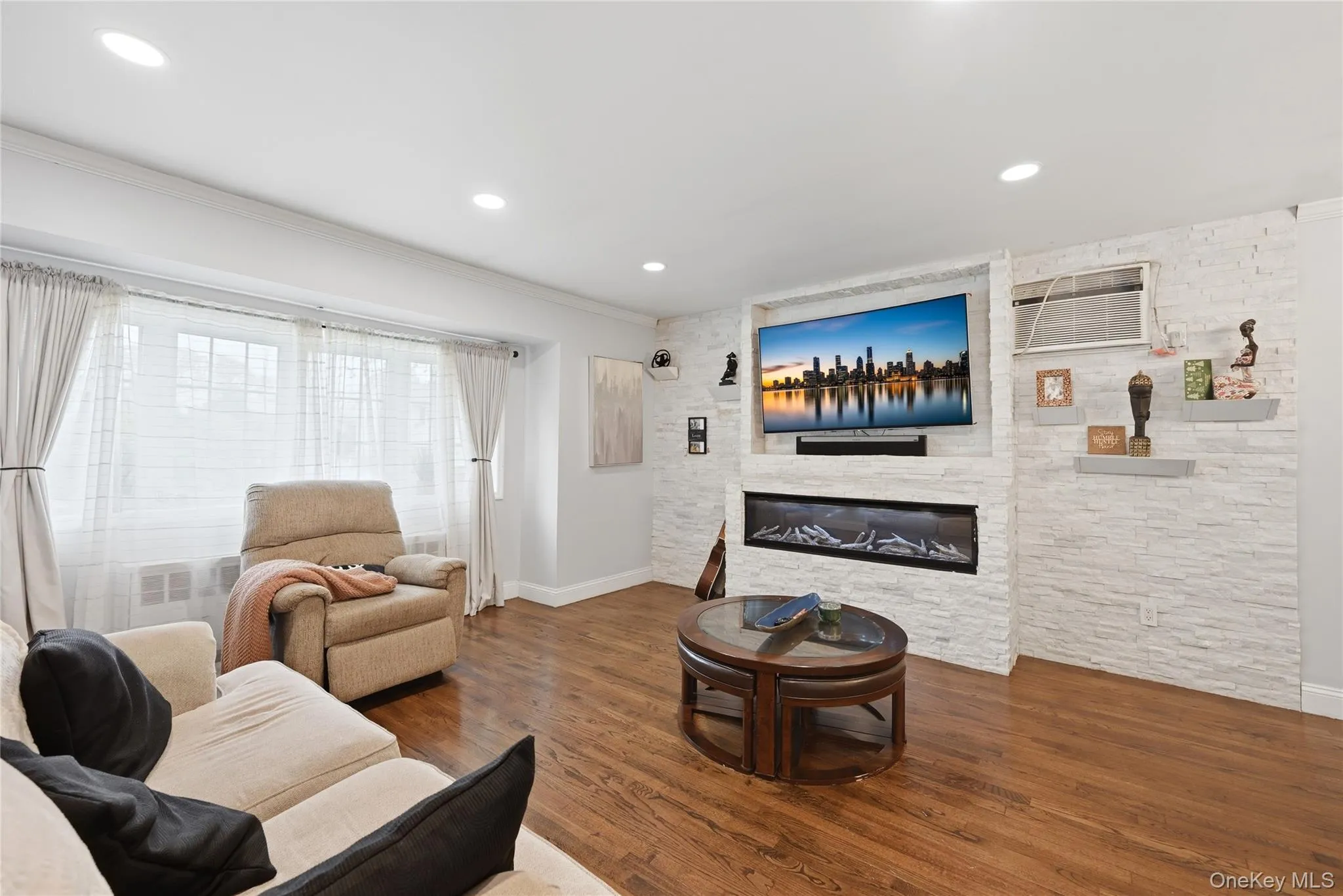 572 Benjamin Road, Babylon, NY, 3 Bedrooms Bedrooms, 8 Rooms Rooms,2 BathroomsBathrooms,Residential,For Rent,Benjamin,0,994003 572 Benjamin Road, Babylon, NY, 3 Bedrooms Bedrooms, 8 Rooms Rooms,2 BathroomsBathrooms,Residential,For Rent,Benjamin,0,994003