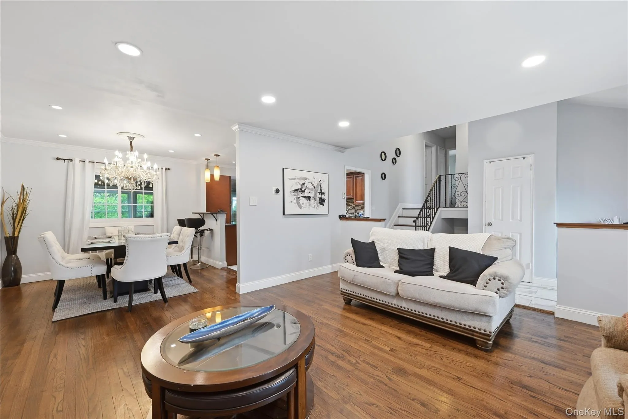 572 Benjamin Road, Babylon, NY, 3 Bedrooms Bedrooms, 8 Rooms Rooms,2 BathroomsBathrooms,Residential,For Rent,Benjamin,0,994003 572 Benjamin Road, Babylon, NY, 3 Bedrooms Bedrooms, 8 Rooms Rooms,2 BathroomsBathrooms,Residential,For Rent,Benjamin,0,994003