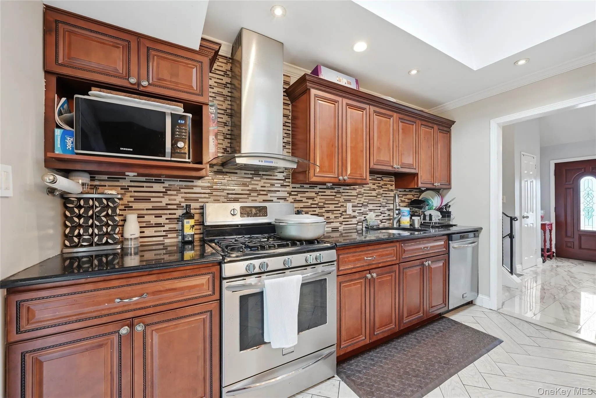 572 Benjamin Road, Babylon, NY, 3 Bedrooms Bedrooms, 8 Rooms Rooms,2 BathroomsBathrooms,Residential,For Rent,Benjamin,0,994003 572 Benjamin Road, Babylon, NY, 3 Bedrooms Bedrooms, 8 Rooms Rooms,2 BathroomsBathrooms,Residential,For Rent,Benjamin,0,994003