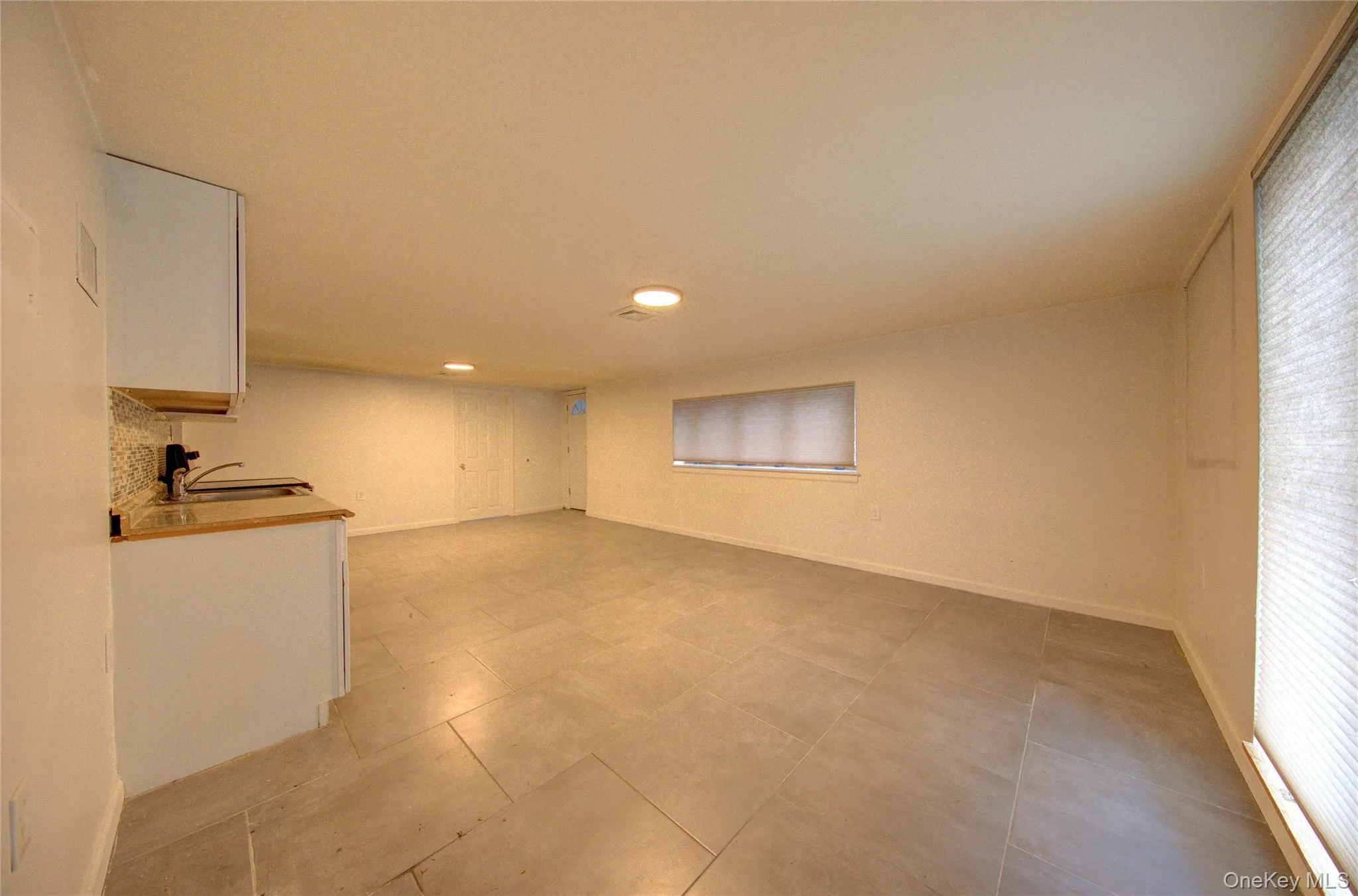 95 Irving Avenue, Hempstead, NY, 2 Bedrooms Bedrooms, 4 Rooms Rooms,1 BathroomBathrooms,Residential Lease,For Rent,Irving,0,994012 95 Irving Avenue, Hempstead, NY, 2 Bedrooms Bedrooms, 4 Rooms Rooms,1 BathroomBathrooms,Residential Lease,For Rent,Irving,0,994012