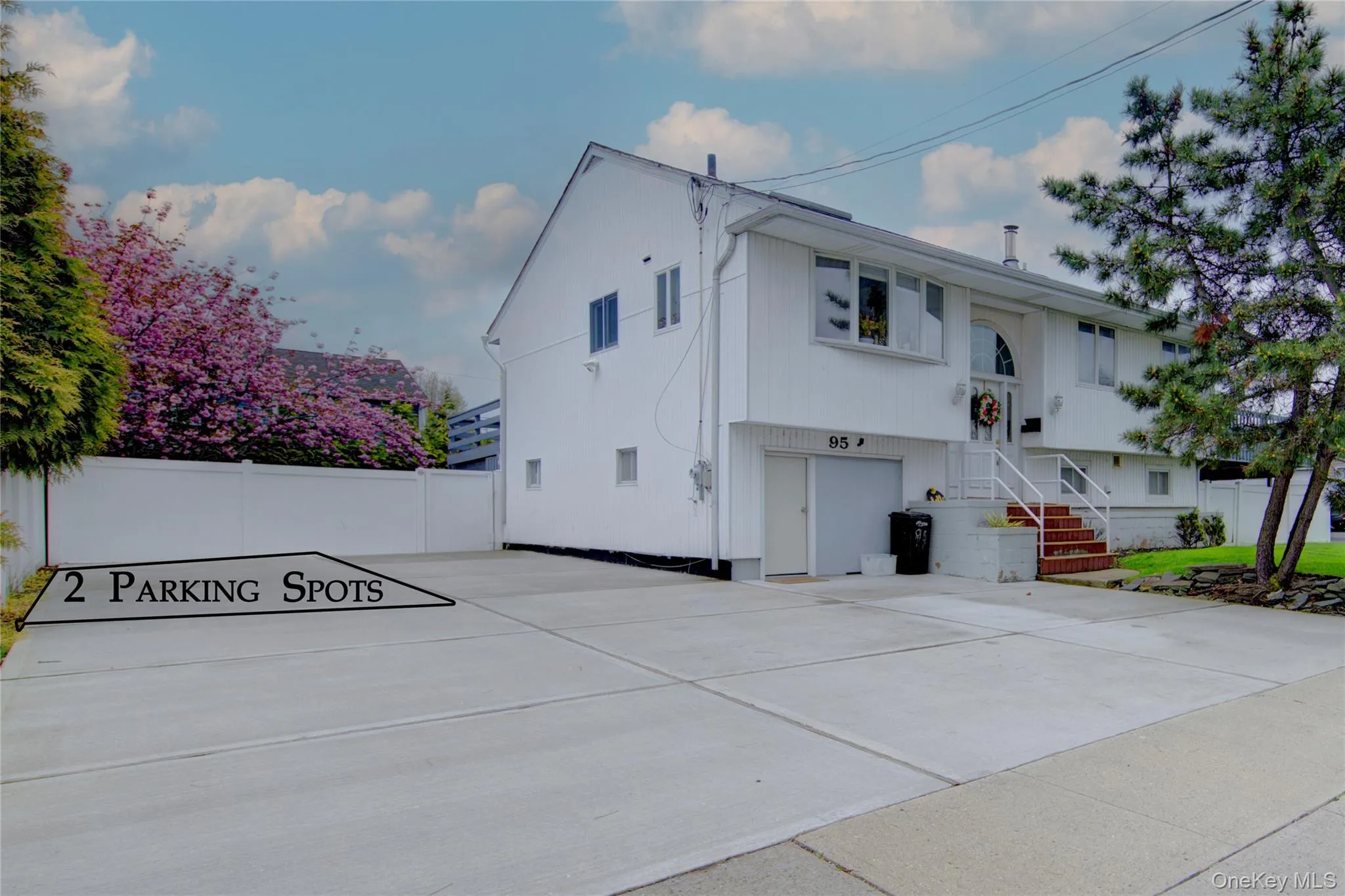 95 Irving Avenue, Hempstead, NY, 2 Bedrooms Bedrooms, 4 Rooms Rooms,1 BathroomBathrooms,Residential Lease,For Rent,Irving,0,994012 95 Irving Avenue, Hempstead, NY, 2 Bedrooms Bedrooms, 4 Rooms Rooms,1 BathroomBathrooms,Residential Lease,For Rent,Irving,0,994012
